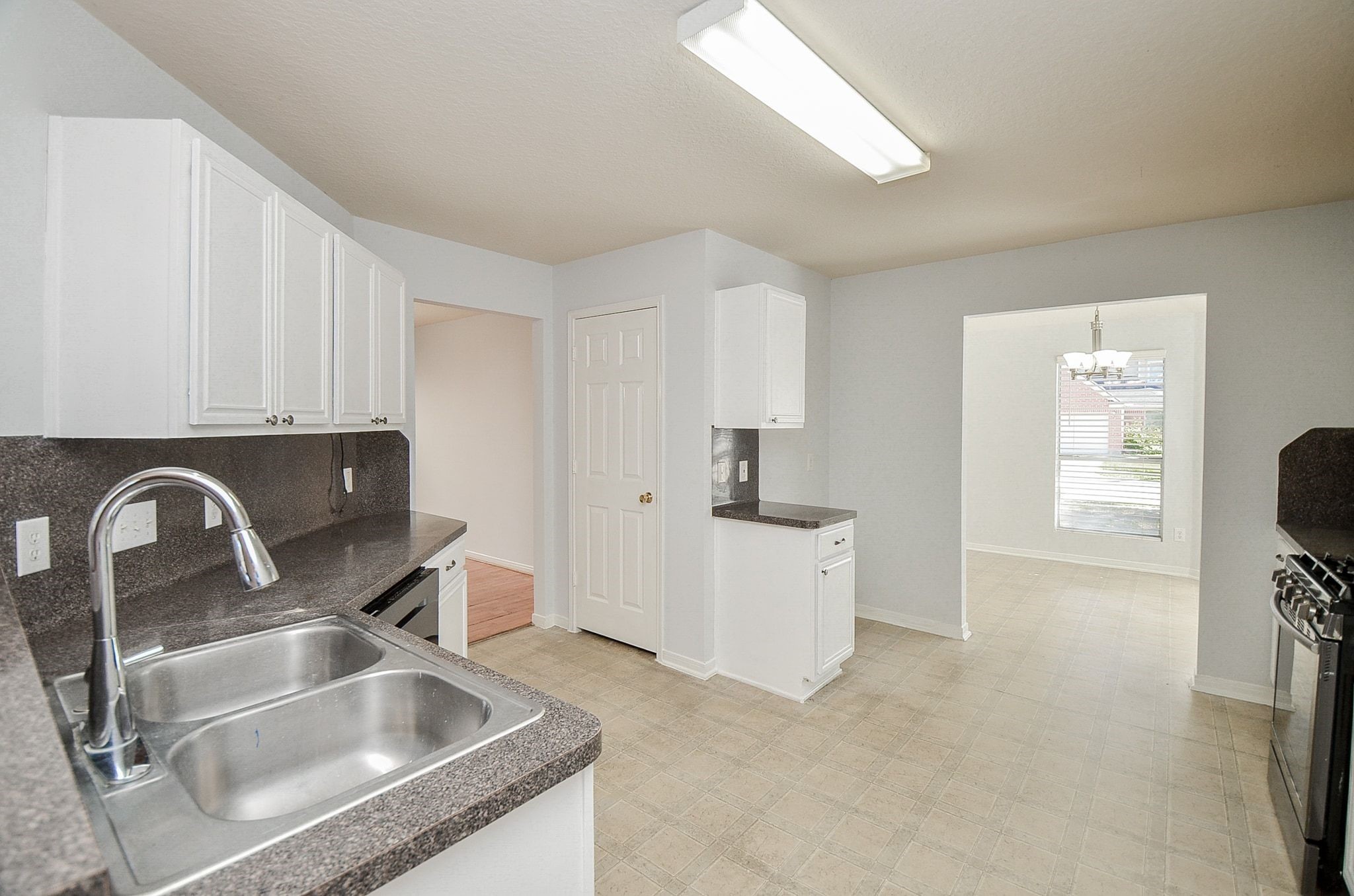 10919 Maple Bough Lane, Houston, TX 77067