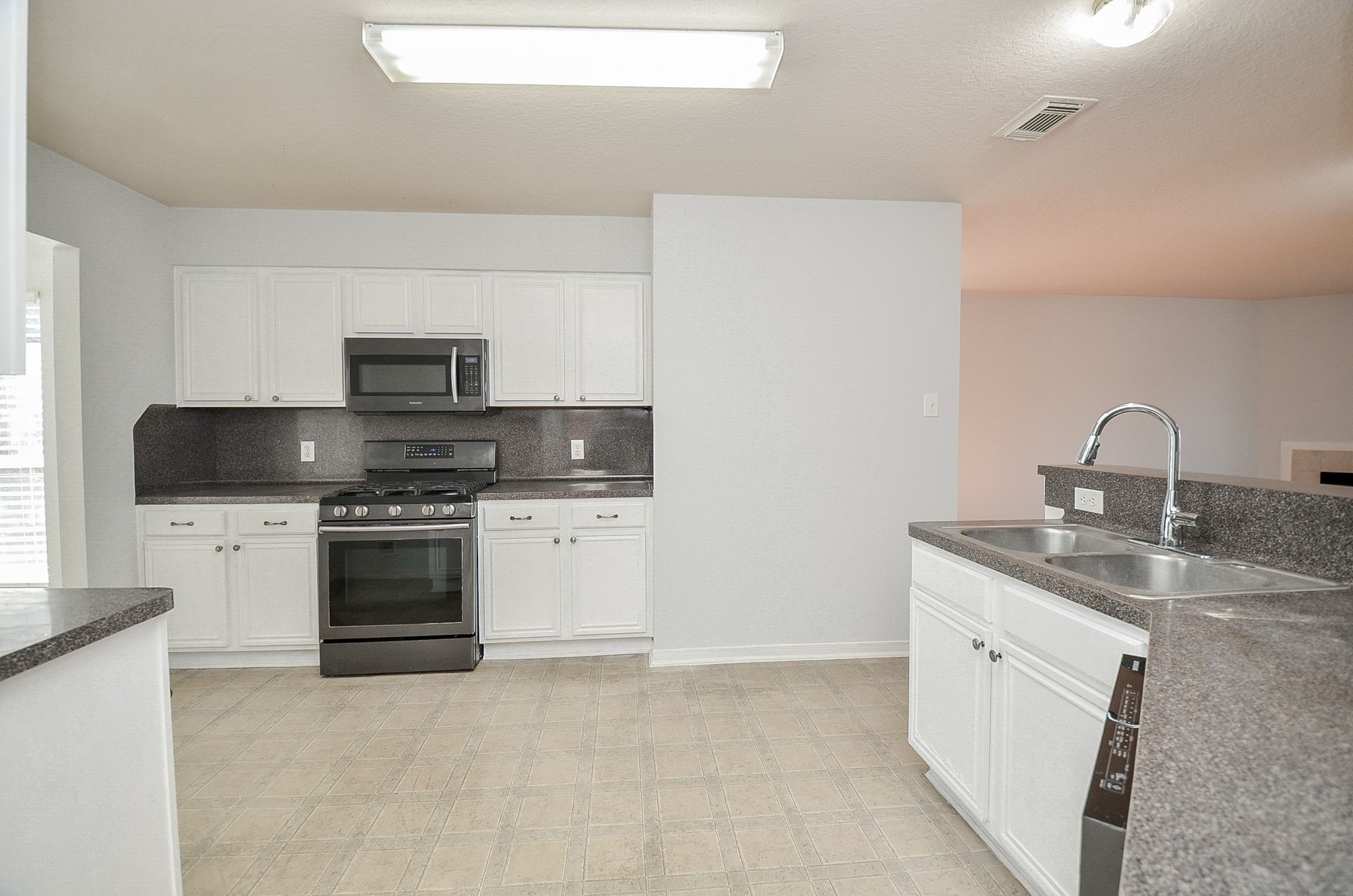 10919 Maple Bough Lane, Houston, TX 77067