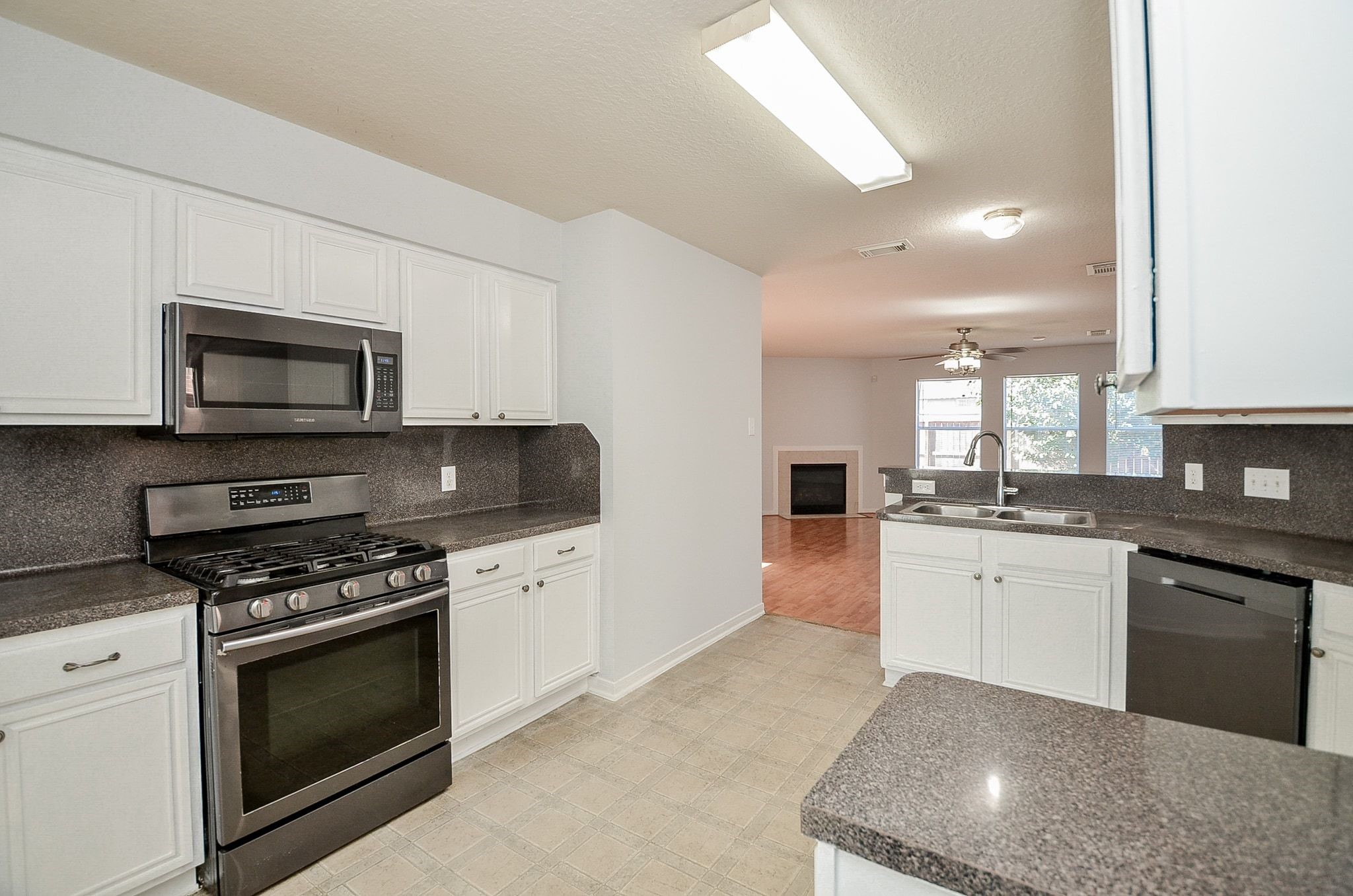 10919 Maple Bough Lane, Houston, TX 77067