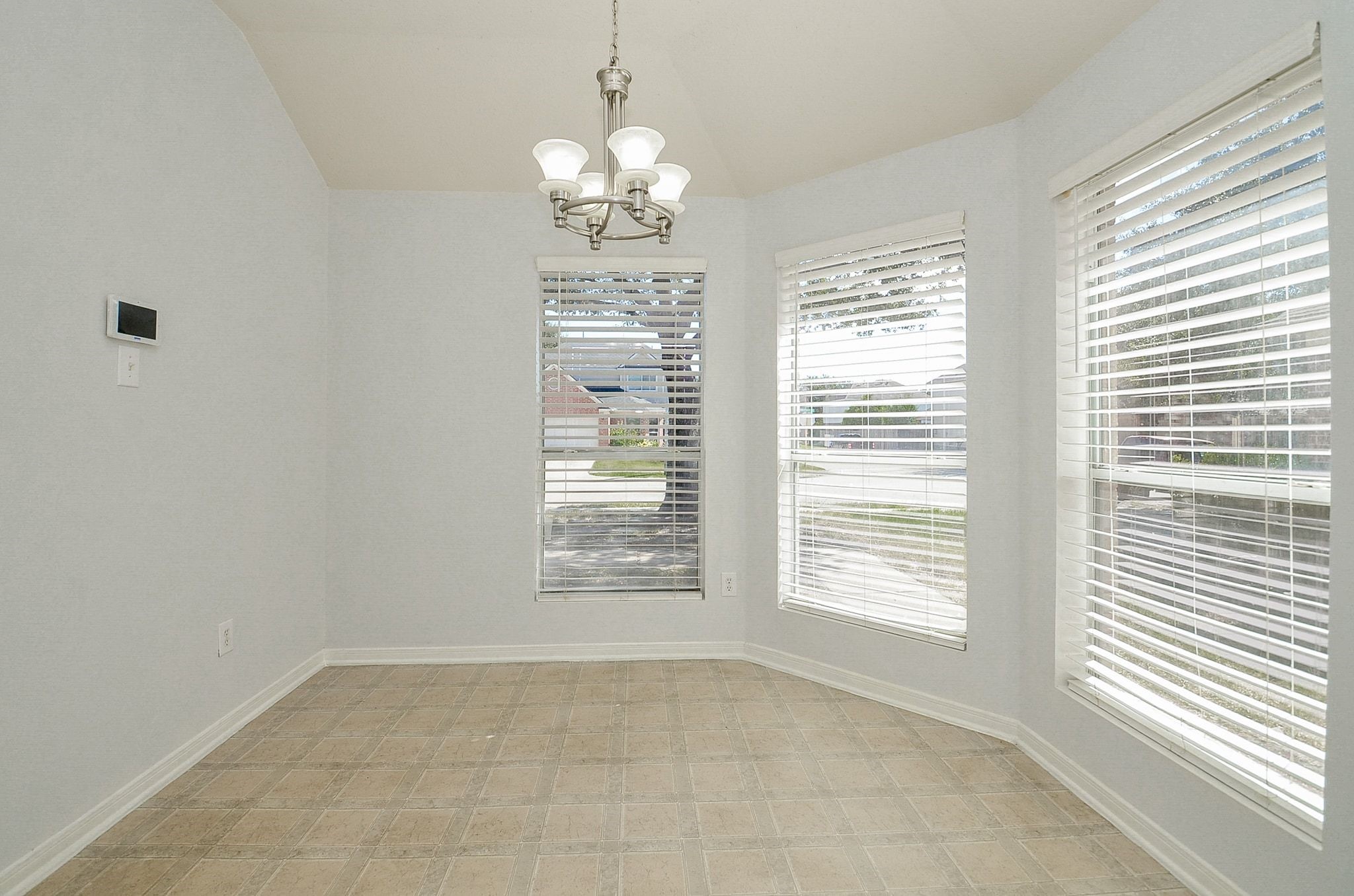 10919 Maple Bough Lane, Houston, TX 77067