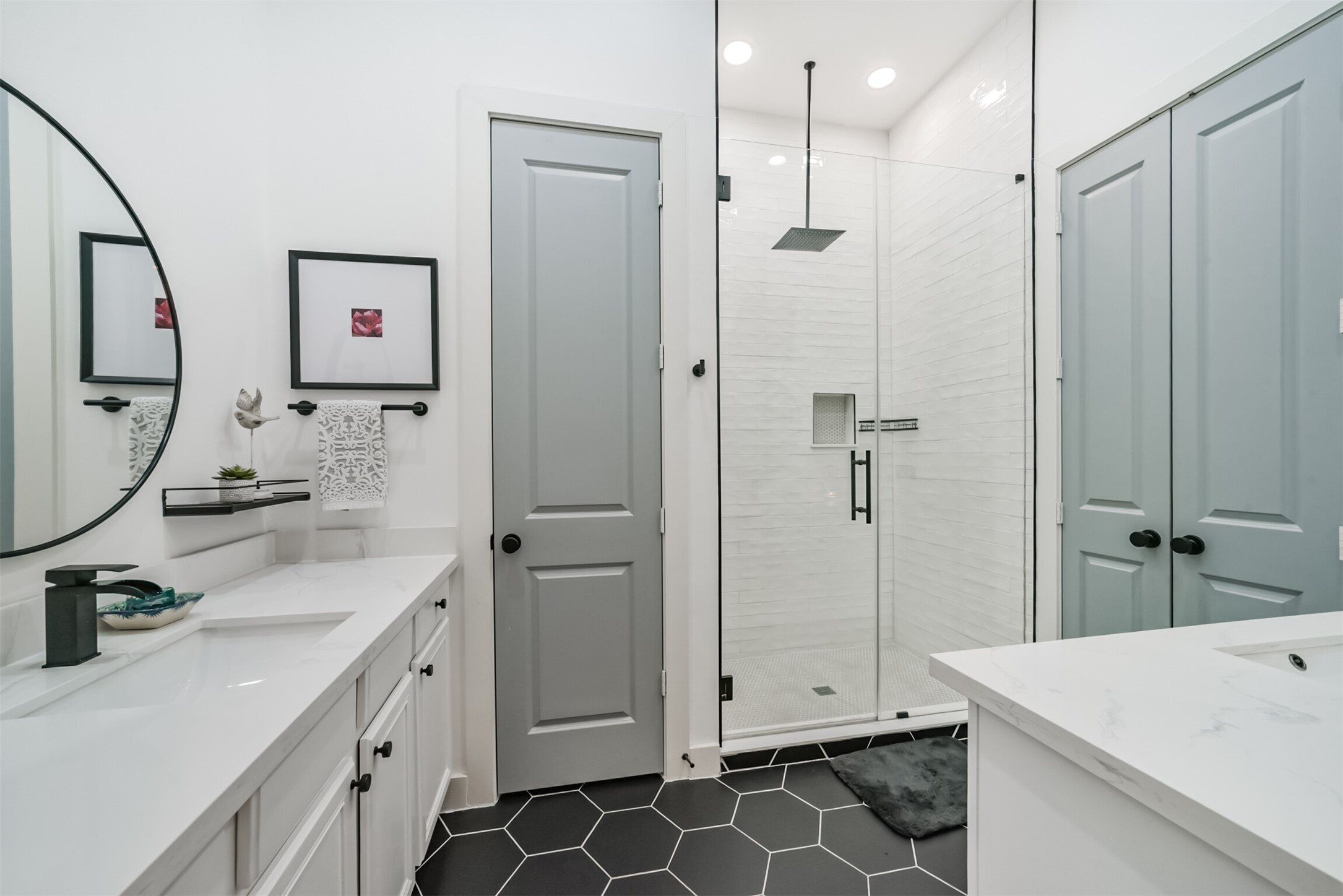 Another view of the striking primary bathroom!
