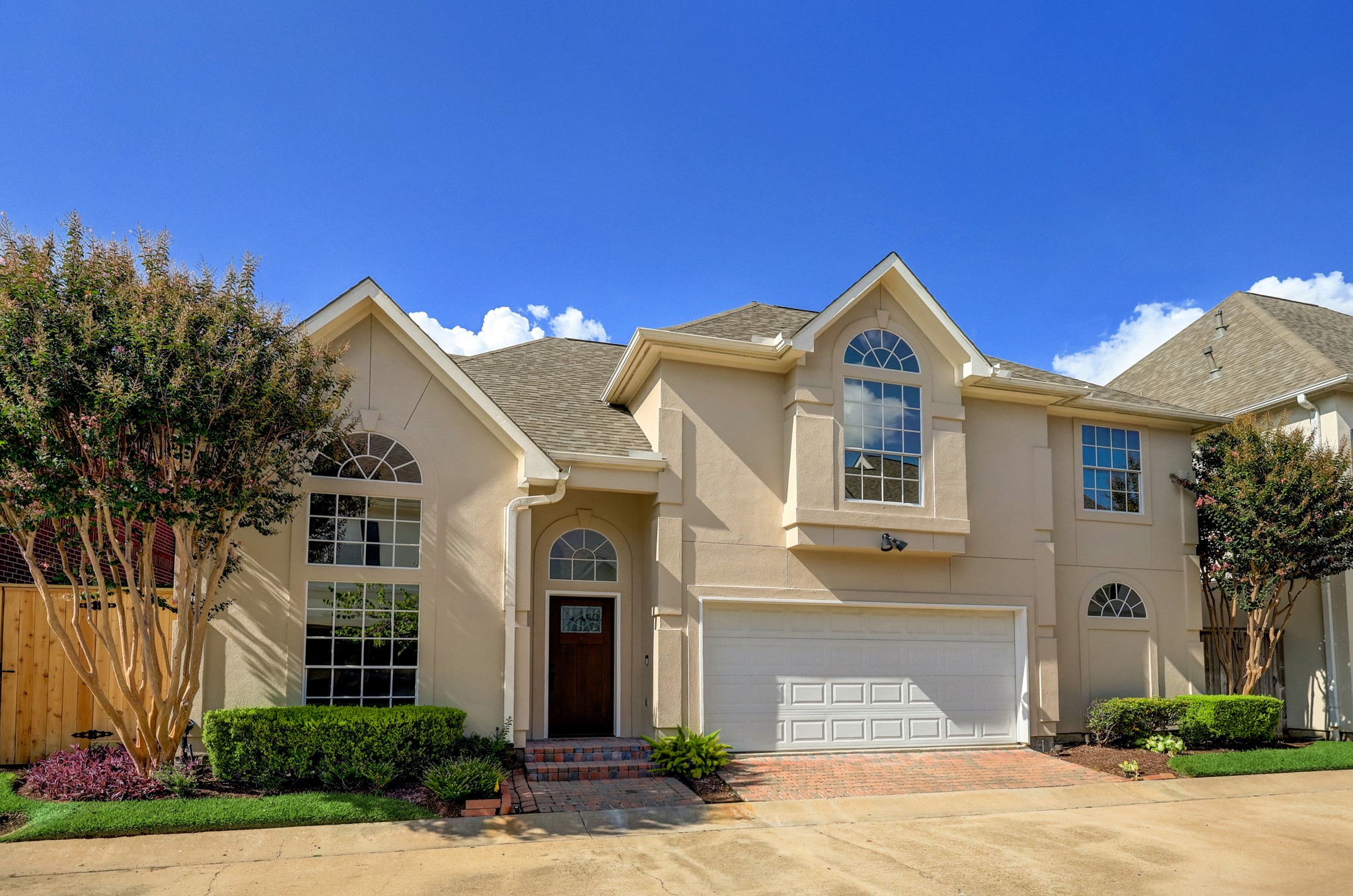 WELCOME TO 3608 TIMBERSIDE CIRCLE: Nestled in a quiet gated community just south of Braeswood and West University, this elegant home features arched windows, lush landscaping, and a spacious two-car garage. A perfect blend of classic charm and modern comfort. WELCOME TO 3608 TIMBERSIDE CIRCLE: Nestled in a quiet gated community just south of Braeswood and West University, this elegant home features arched windows, lush landscaping, and a spacious two-car garage. A perfect blend of classic charm and modern comfort.