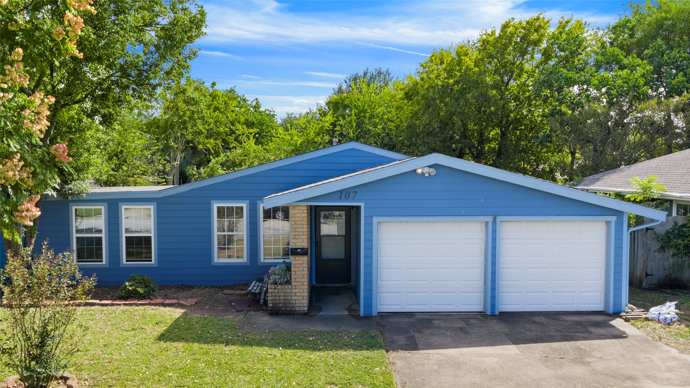 107 BONITA Avenue, Galveston, TX 77550