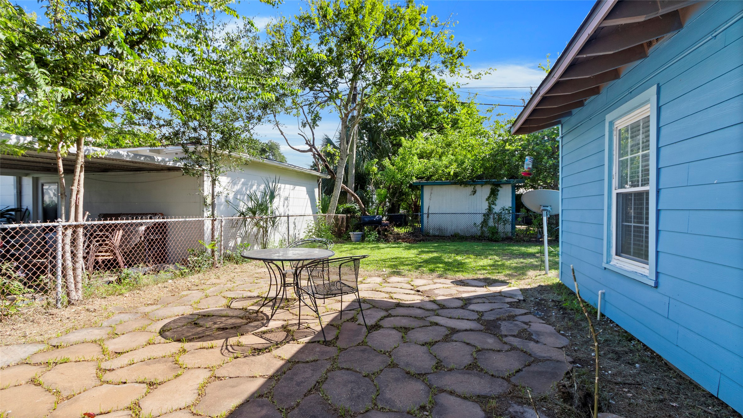 107 BONITA Avenue, Galveston, TX 77550