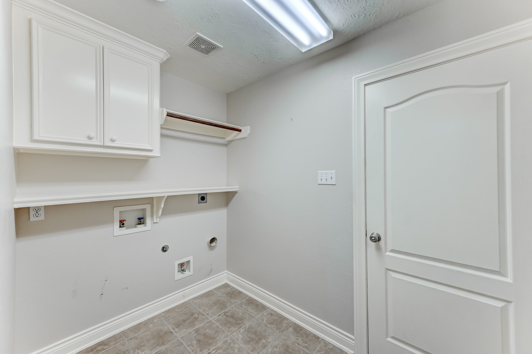 257 Palais Verde Road, Montgomery, TX 77356