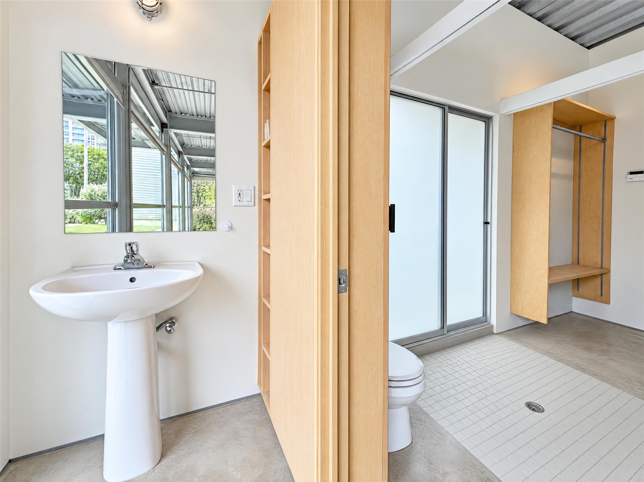 4710 Yoakum Boulevard, Houston, TX 77006