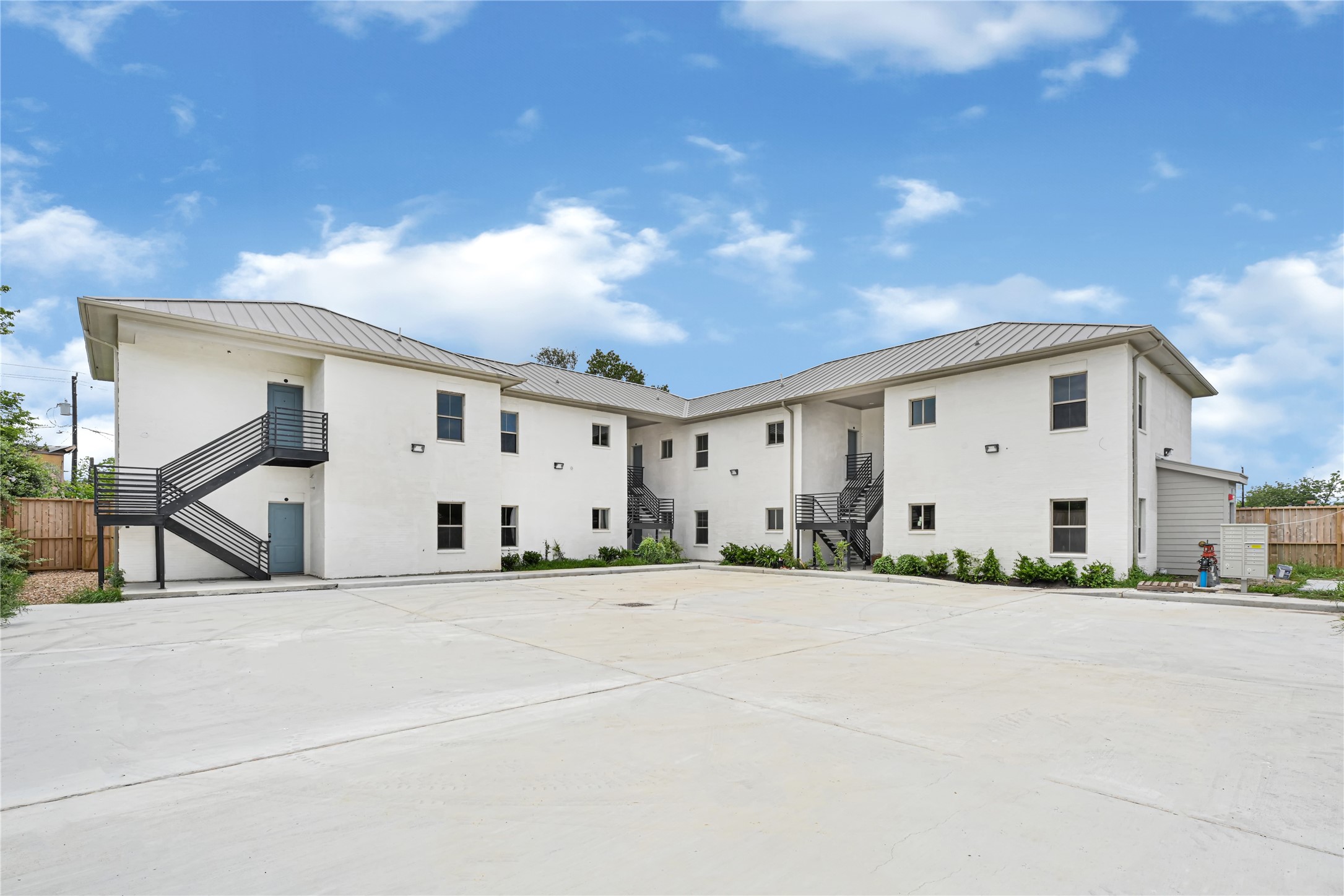 7806 Clearview St, #12, Houston, TX 77033 7806 Clearview St, #12, Houston, TX 77033
