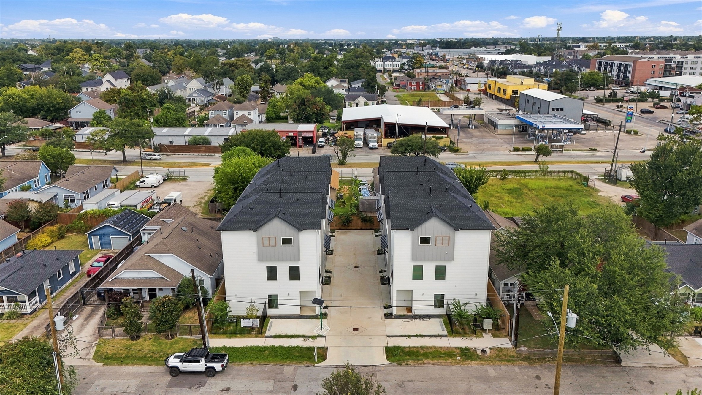 From above, see the development within the surrounding neighborhood.