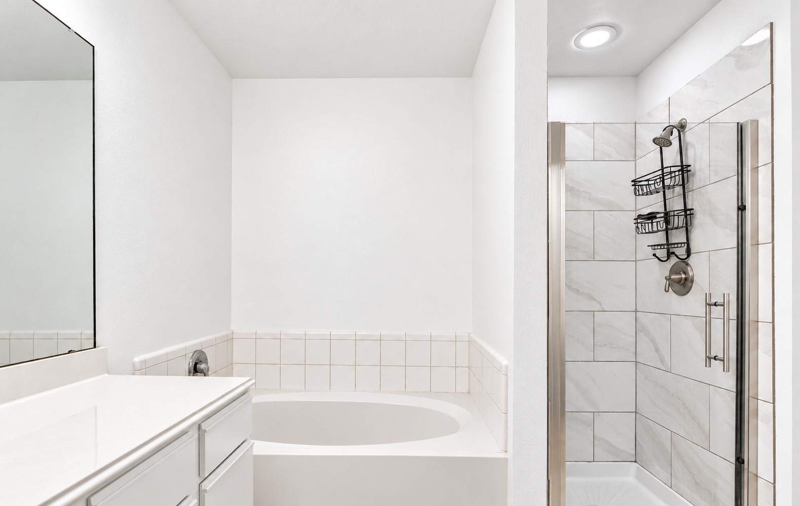 Has a walk in shower AND a soaking tub!