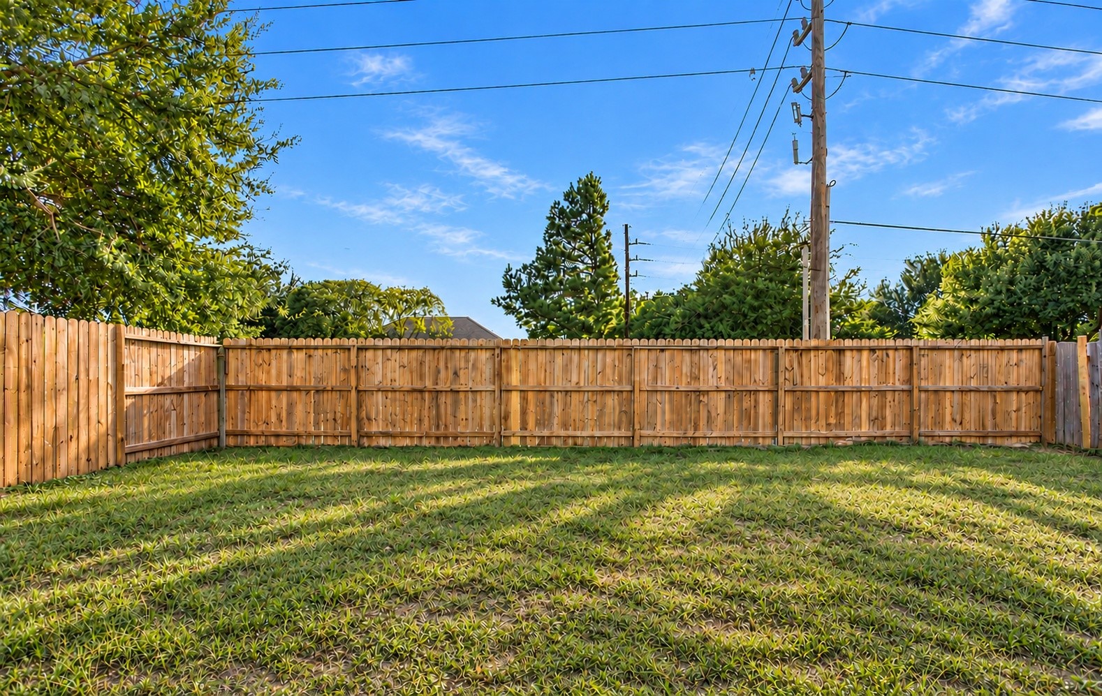 Fully Fenced with NO BACK NEIGHBORS!