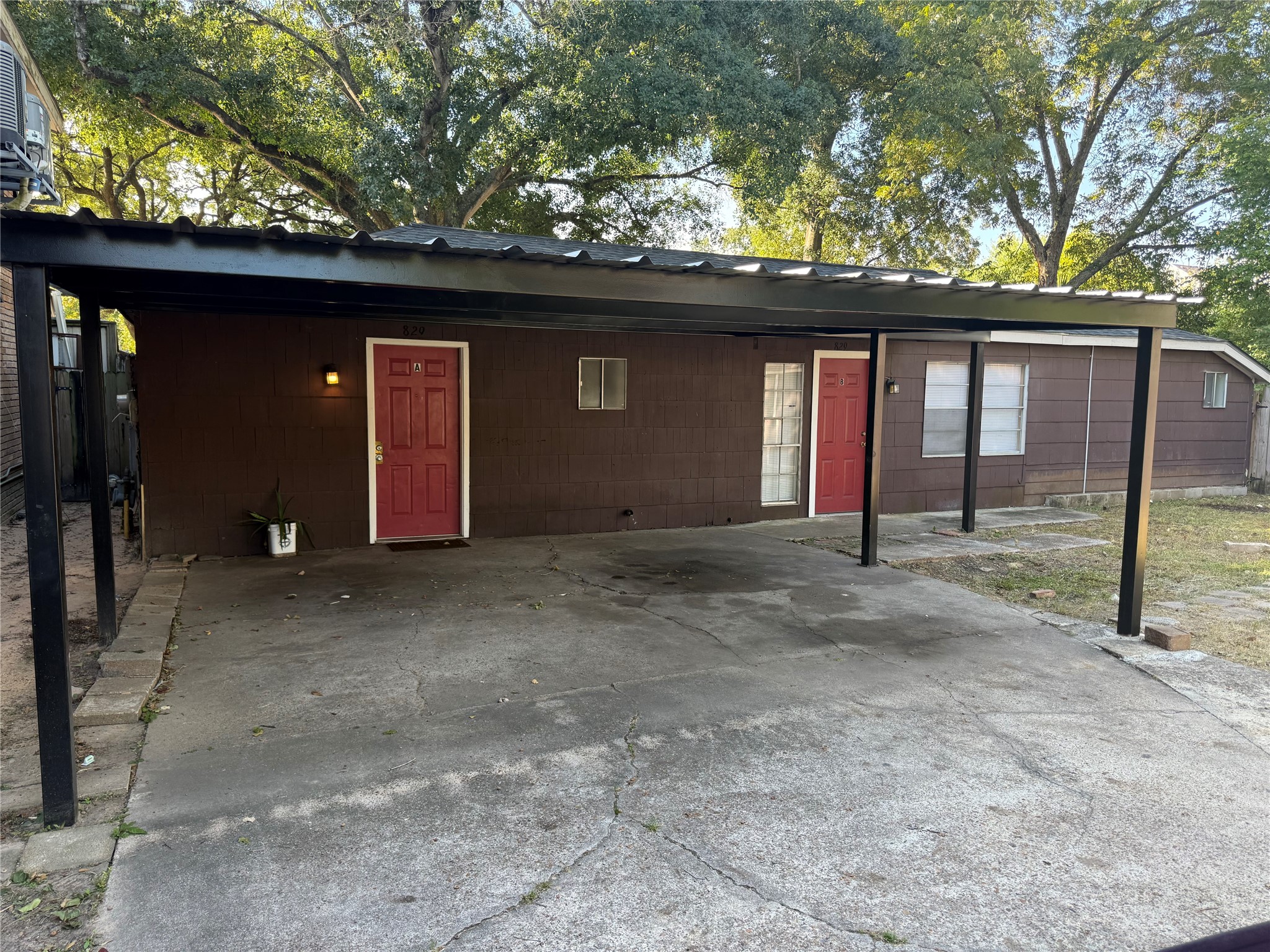 829 Oak Street, #A, Houston, TX 77018 829 Oak Street, #A, Houston, TX 77018