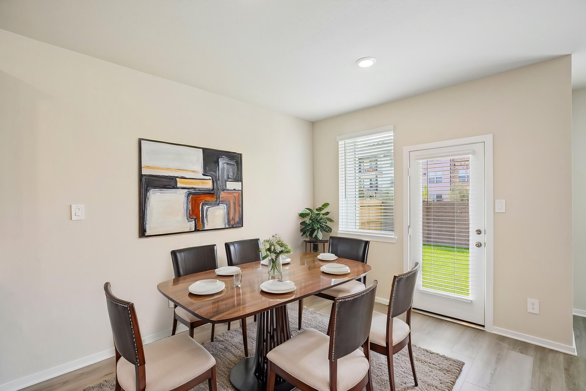 Photo is not of the actual home, but is an inspirational photo of the builder's model and may depict options, furnishings, and/or decorator features that are not included.