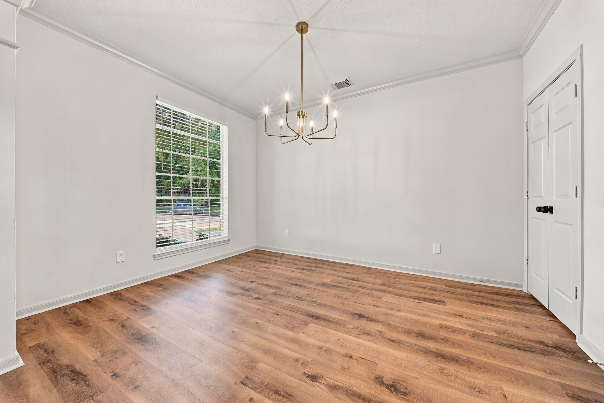 25707 White Springs Court, Spring, TX 77373