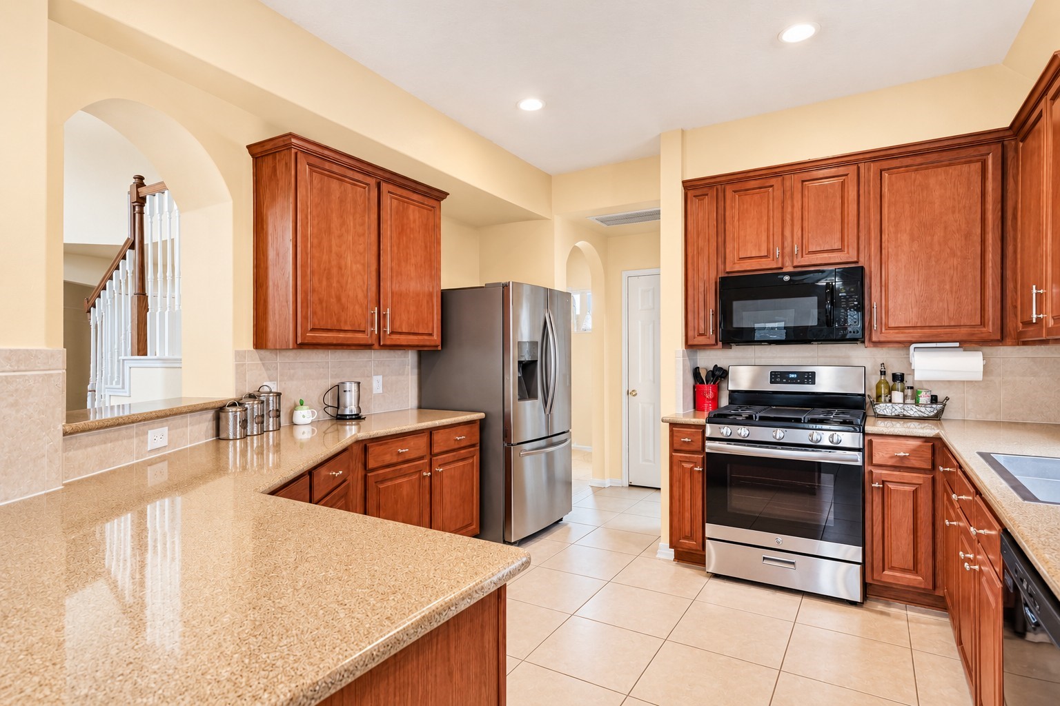 880 Shoal Pointe Lane, League City, TX 77573
