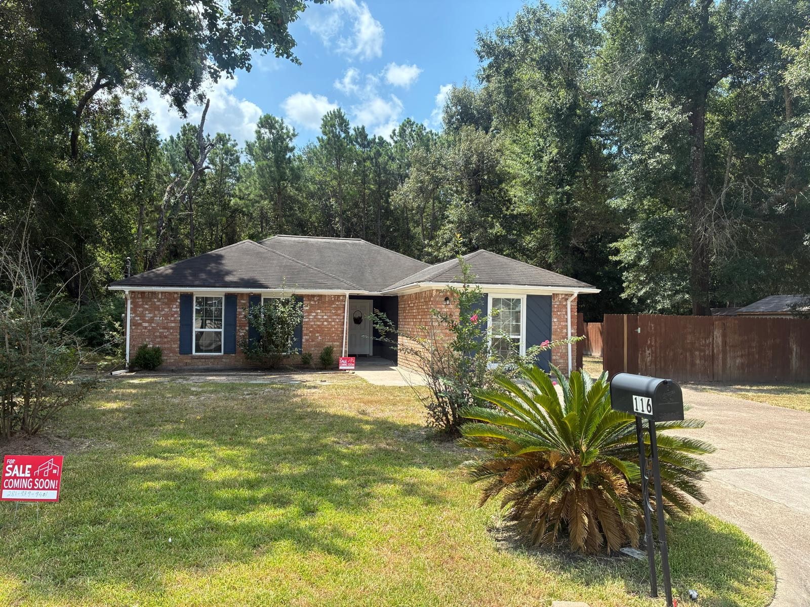 116 Oakmont Drive, Conroe, TX 77301