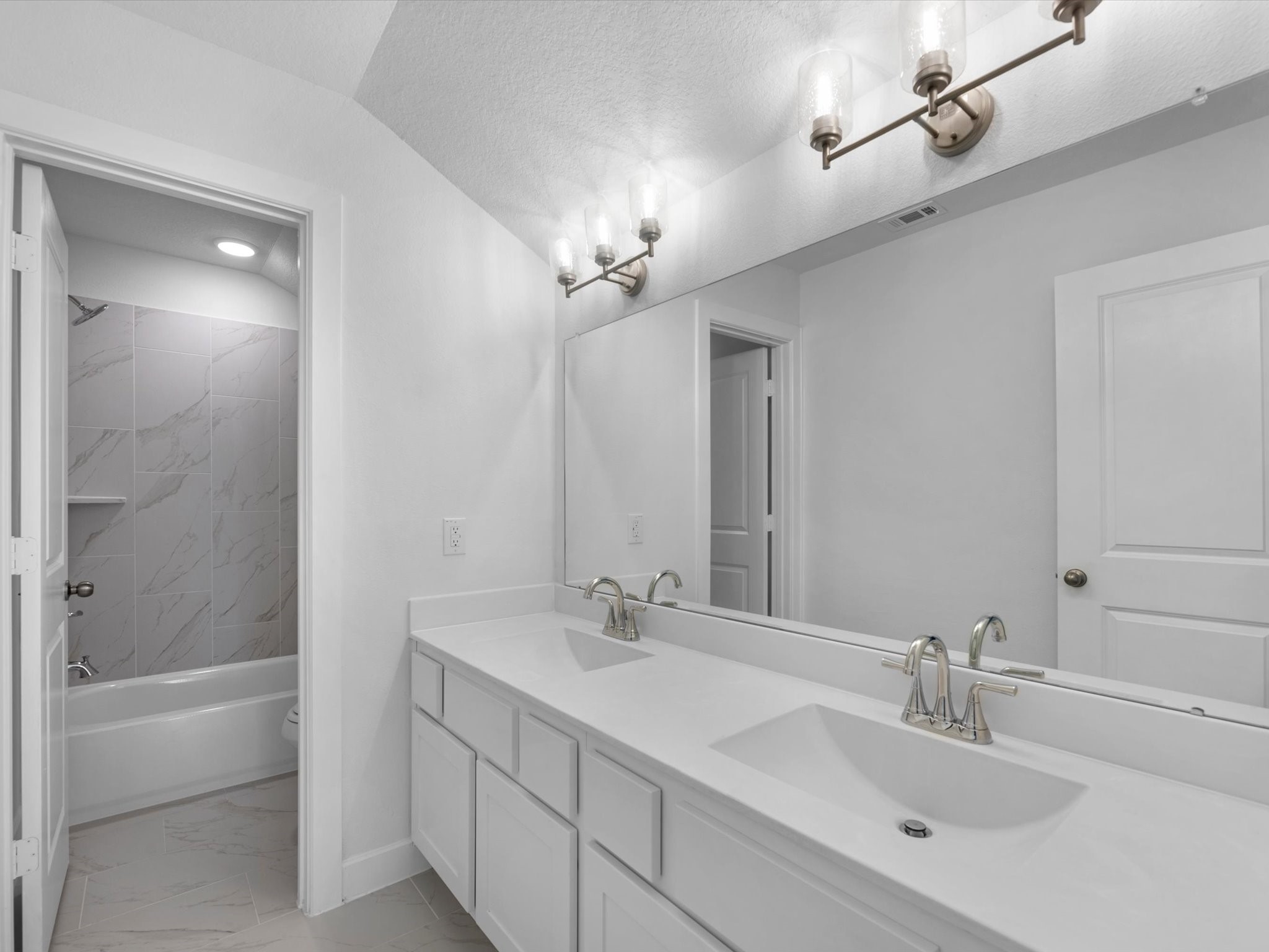 2018 Escobar Street, Montgomery, TX 77316