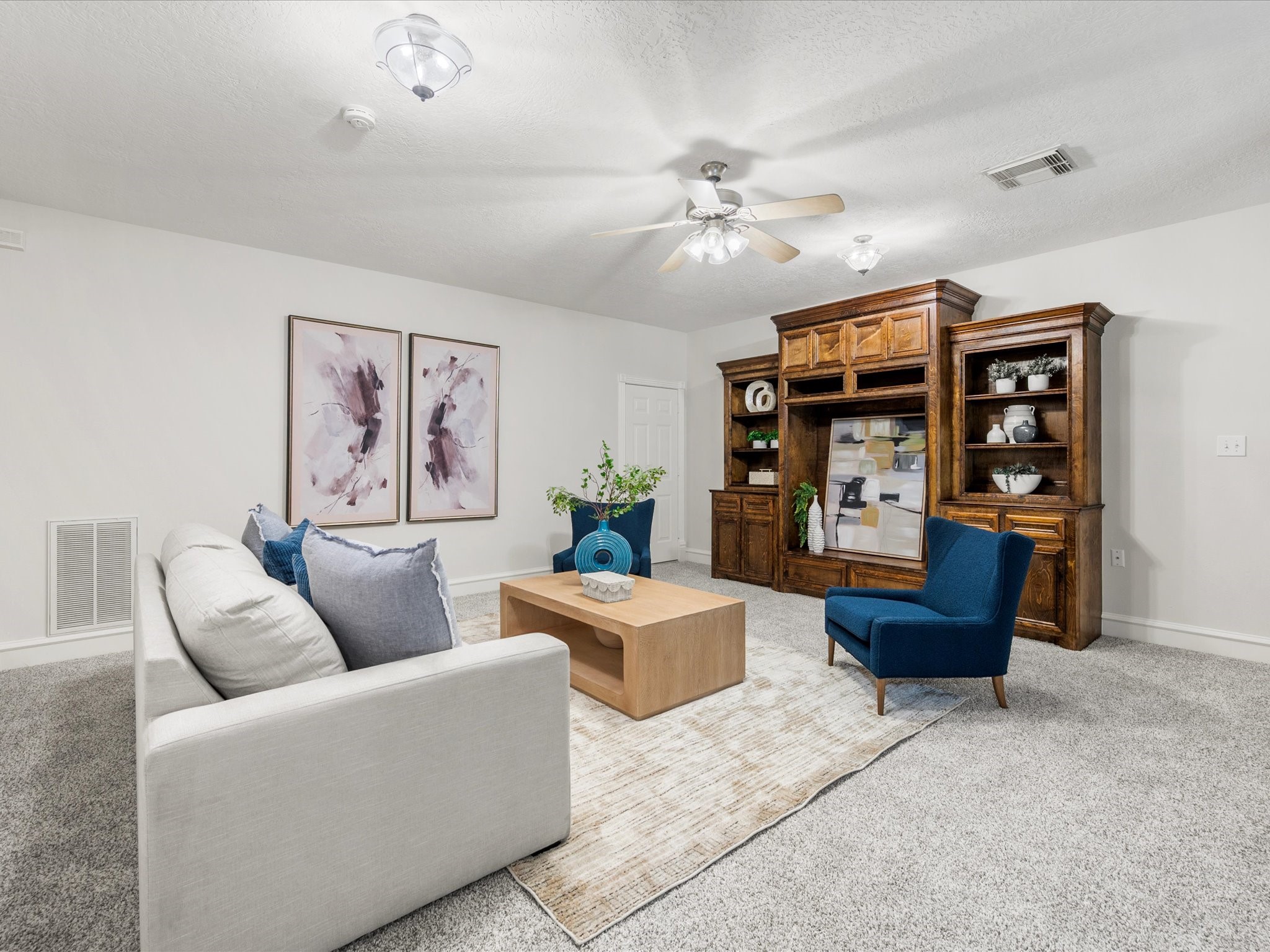 10231 Crestwater Circle, Magnolia, TX 77354