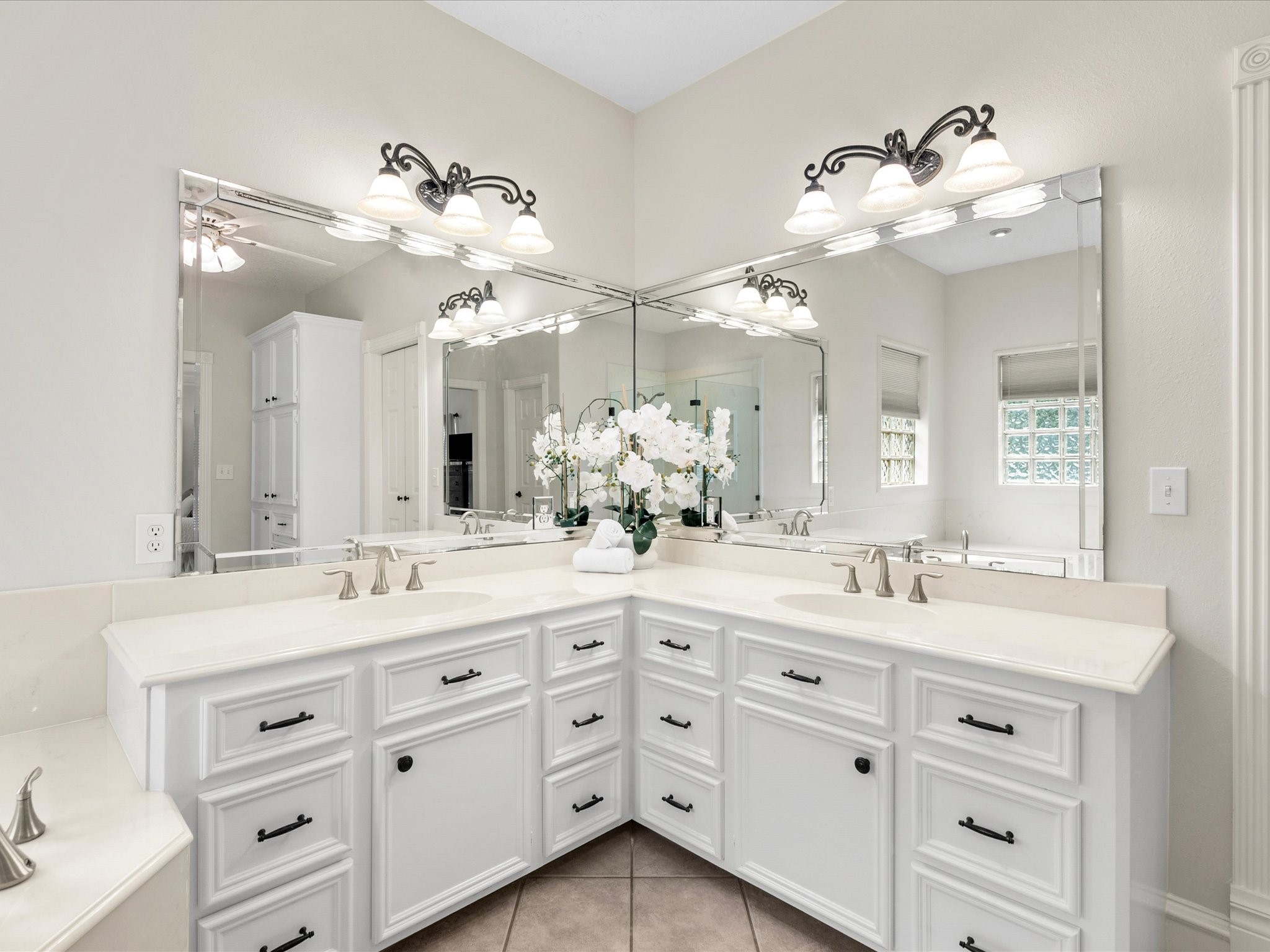 10231 Crestwater Circle, Magnolia, TX 77354