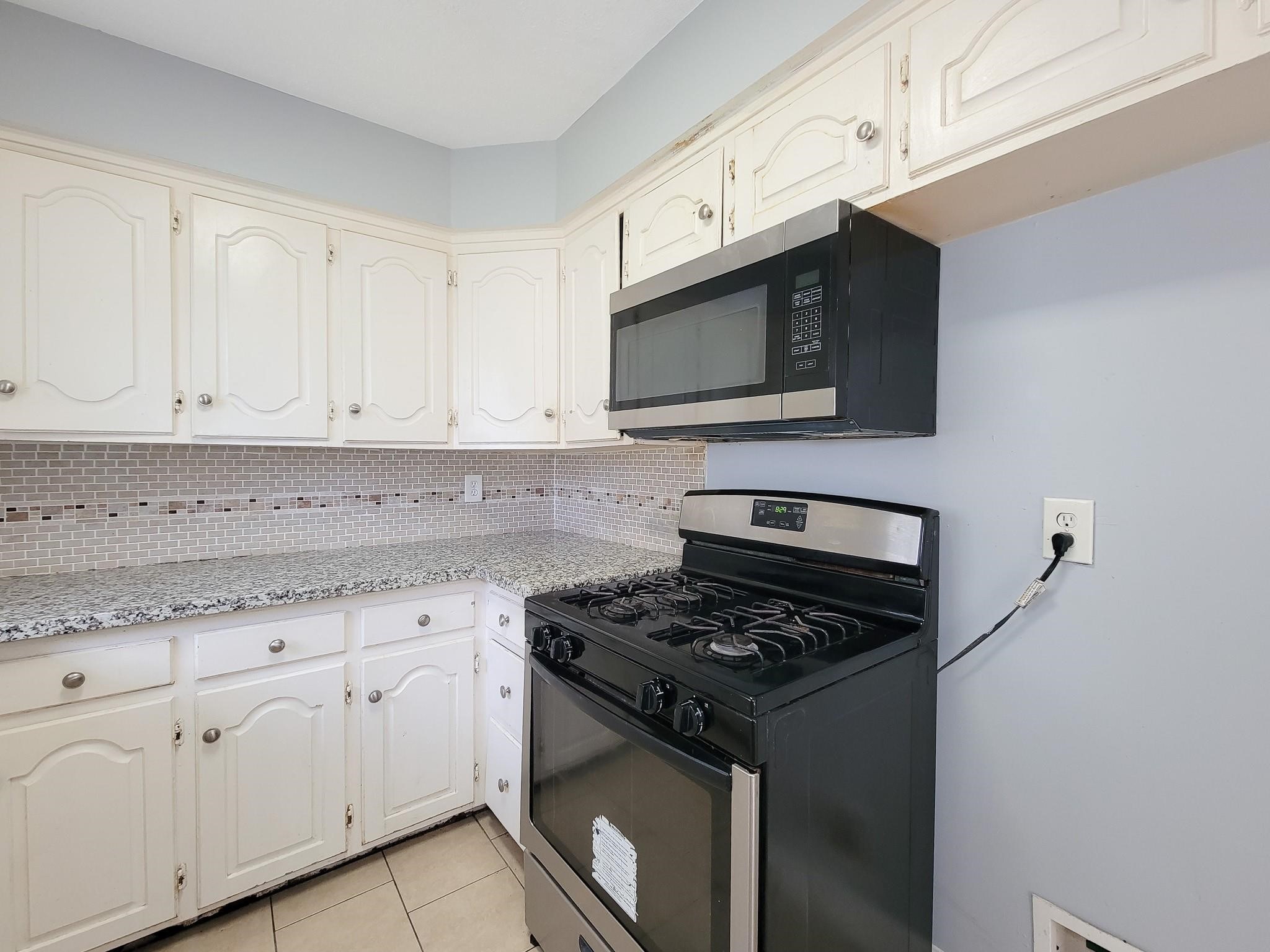 6109 Arthington Street, Houston, TX 77053