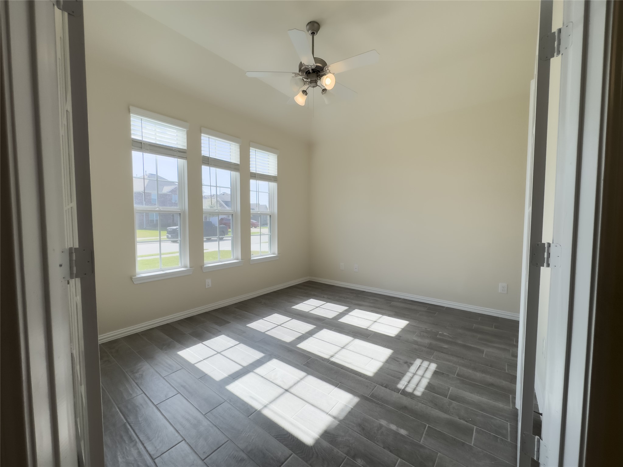 23117 Zinfandel Drive, Alvin, TX 77511 23117 Zinfandel Drive, Alvin, TX 77511