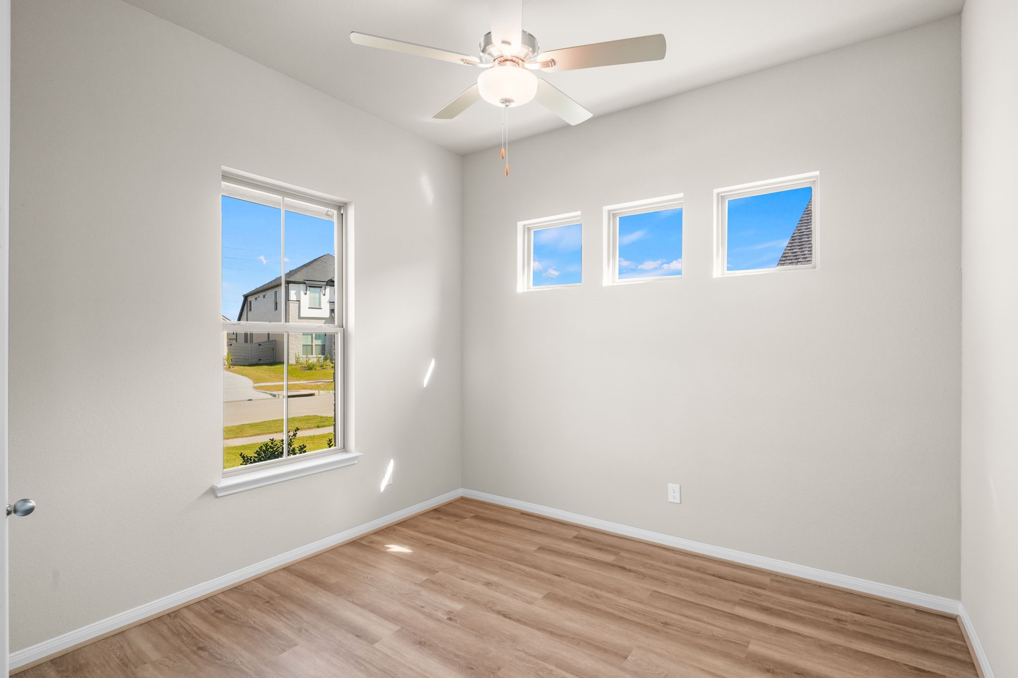 2510 Gleaming Pear Drive, Manvel, TX 77578