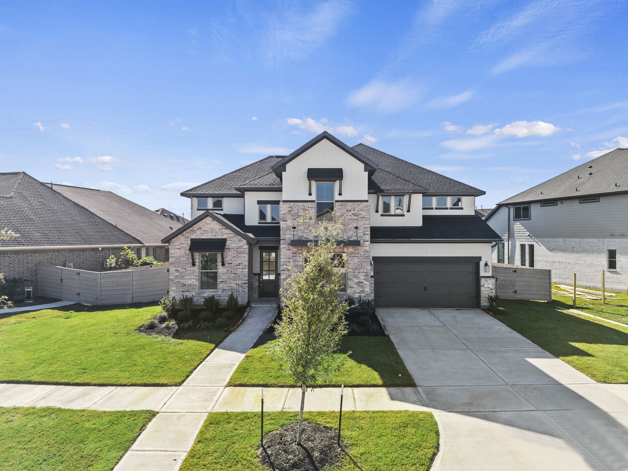 2510 Gleaming Pear Drive, Manvel, TX 77578