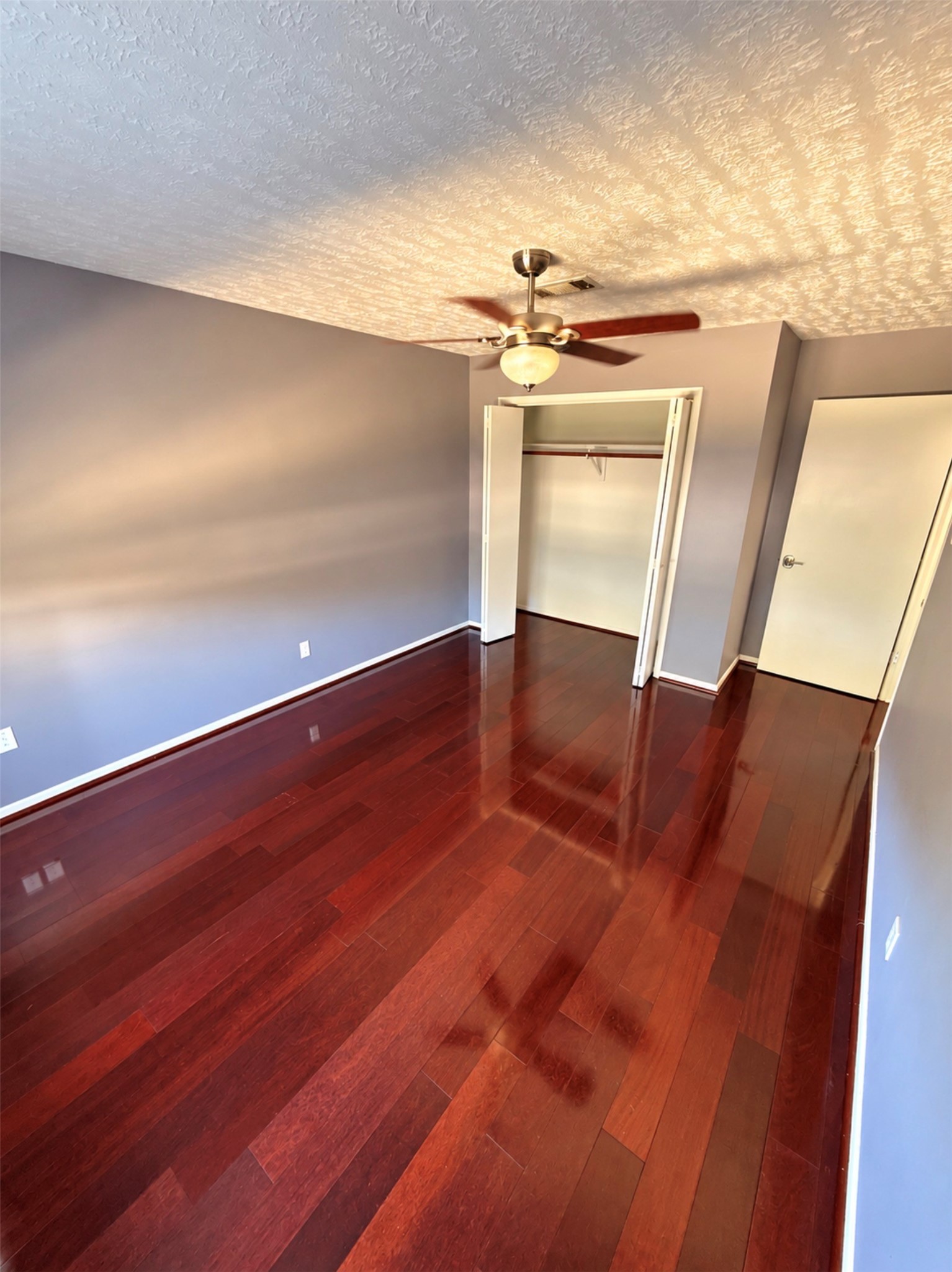 18122 Kings Row, Webster, TX 77058