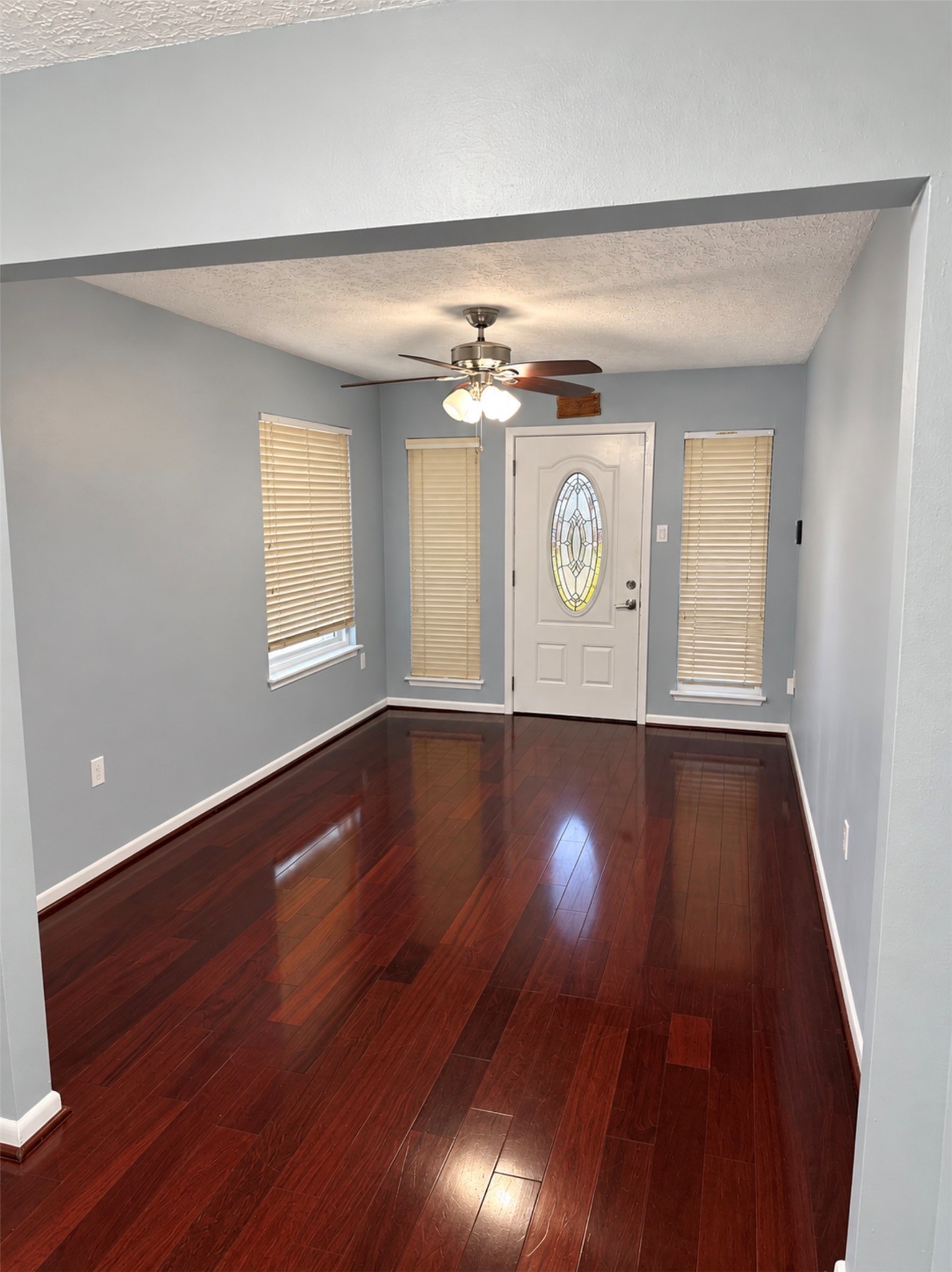 18122 Kings Row, Webster, TX 77058