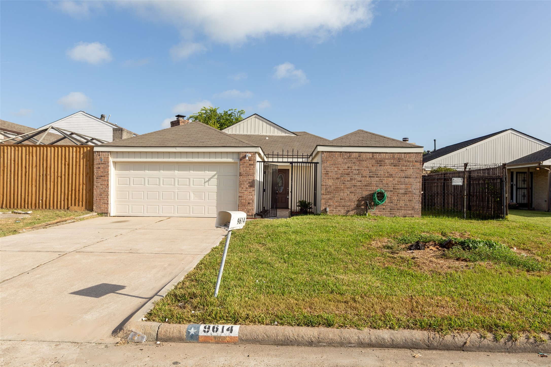 9614 Langdon Lane, Houston, TX 77036 9614 Langdon Lane, Houston, TX 77036
