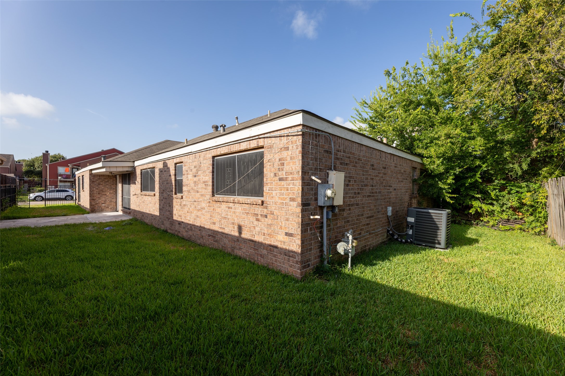 9614 Langdon Lane, Houston, TX 77036