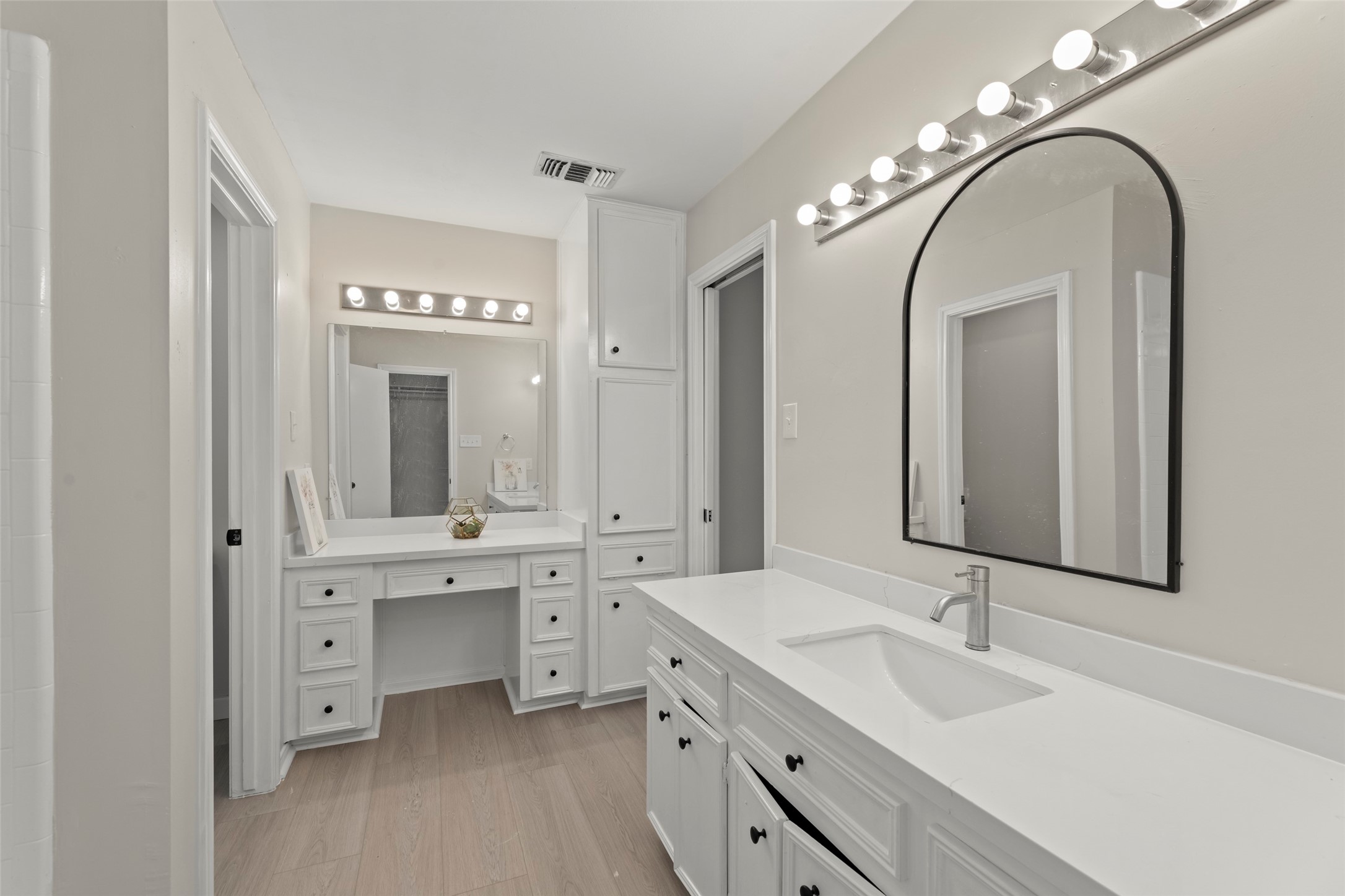 9614 Langdon Lane, Houston, TX 77036