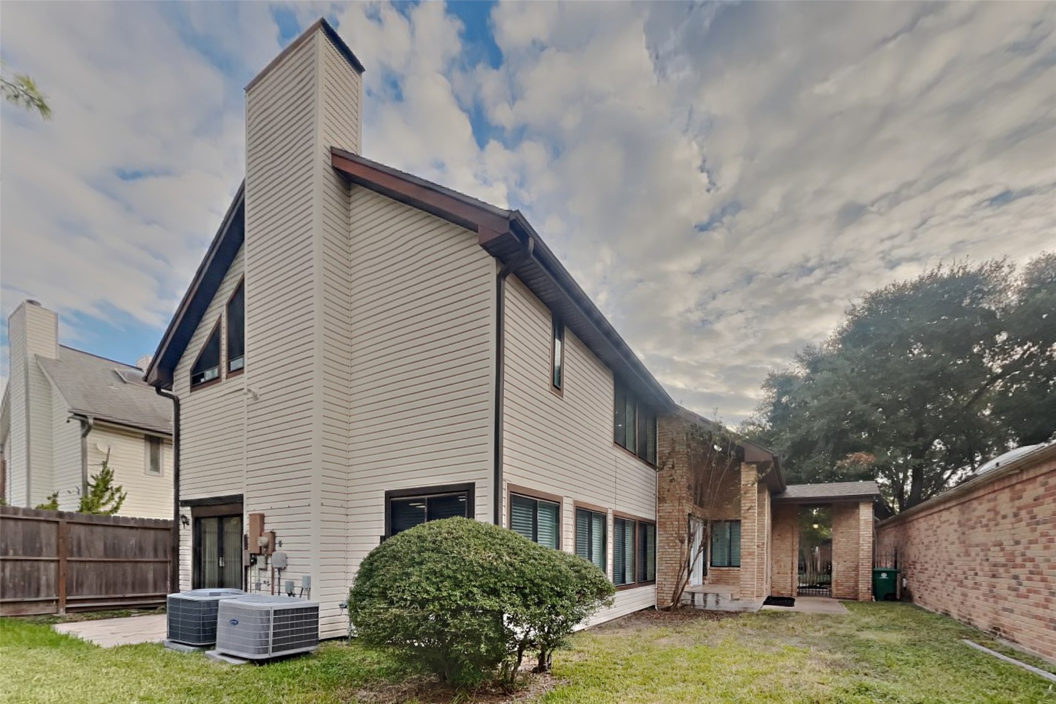 2150 Paso Rello Drive, Houston, TX 77077