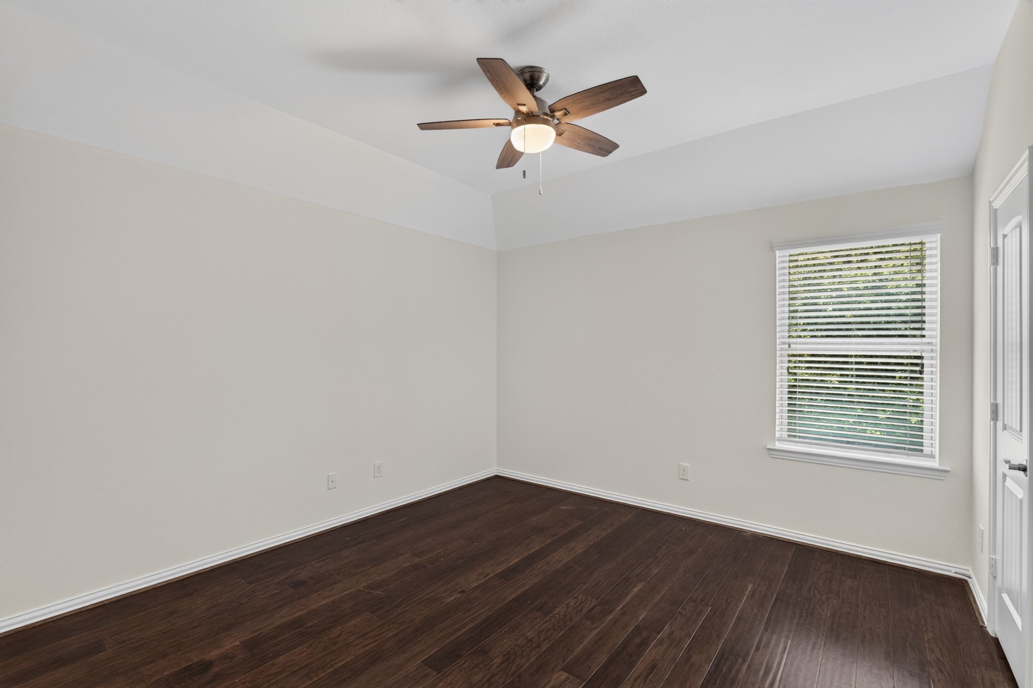 63 W Deer River Circle, The Woodlands, TX 77389