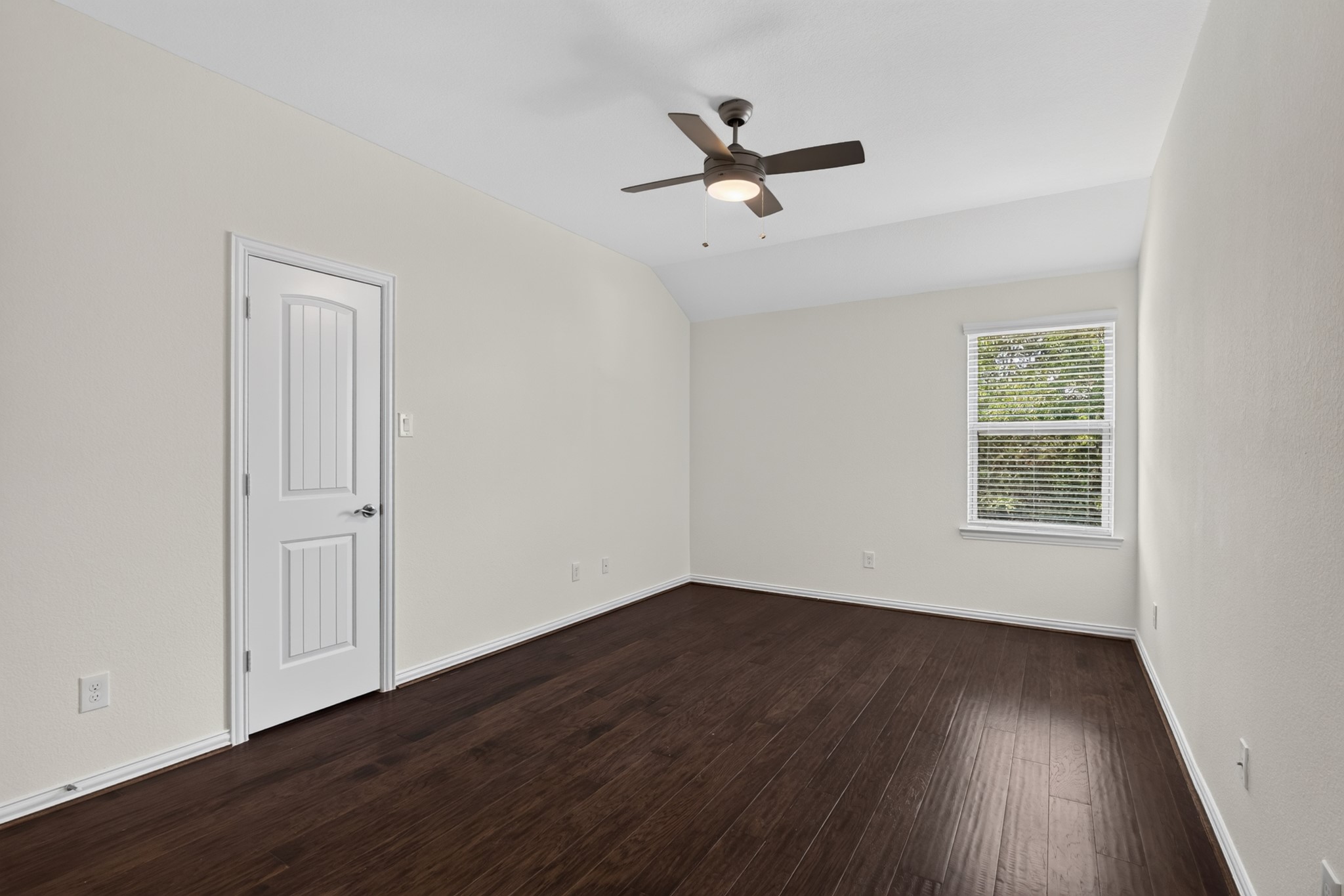 63 W Deer River Circle, The Woodlands, TX 77389