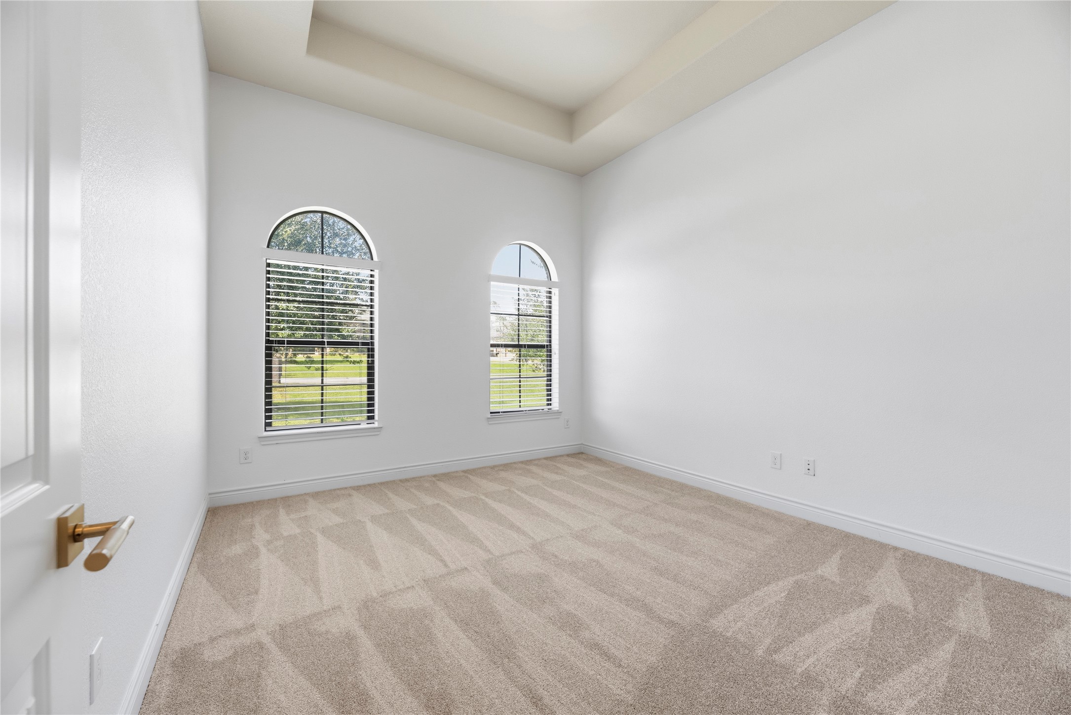 Flex room off the kitchen could be a great home gym, media room, etc.