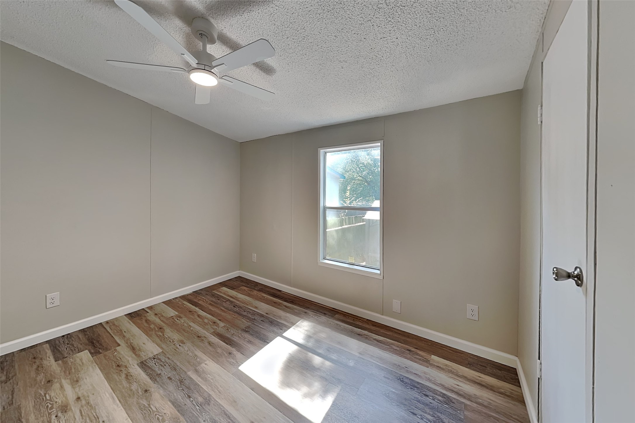 16211 Kelcey Circle, Magnolia, TX 77355