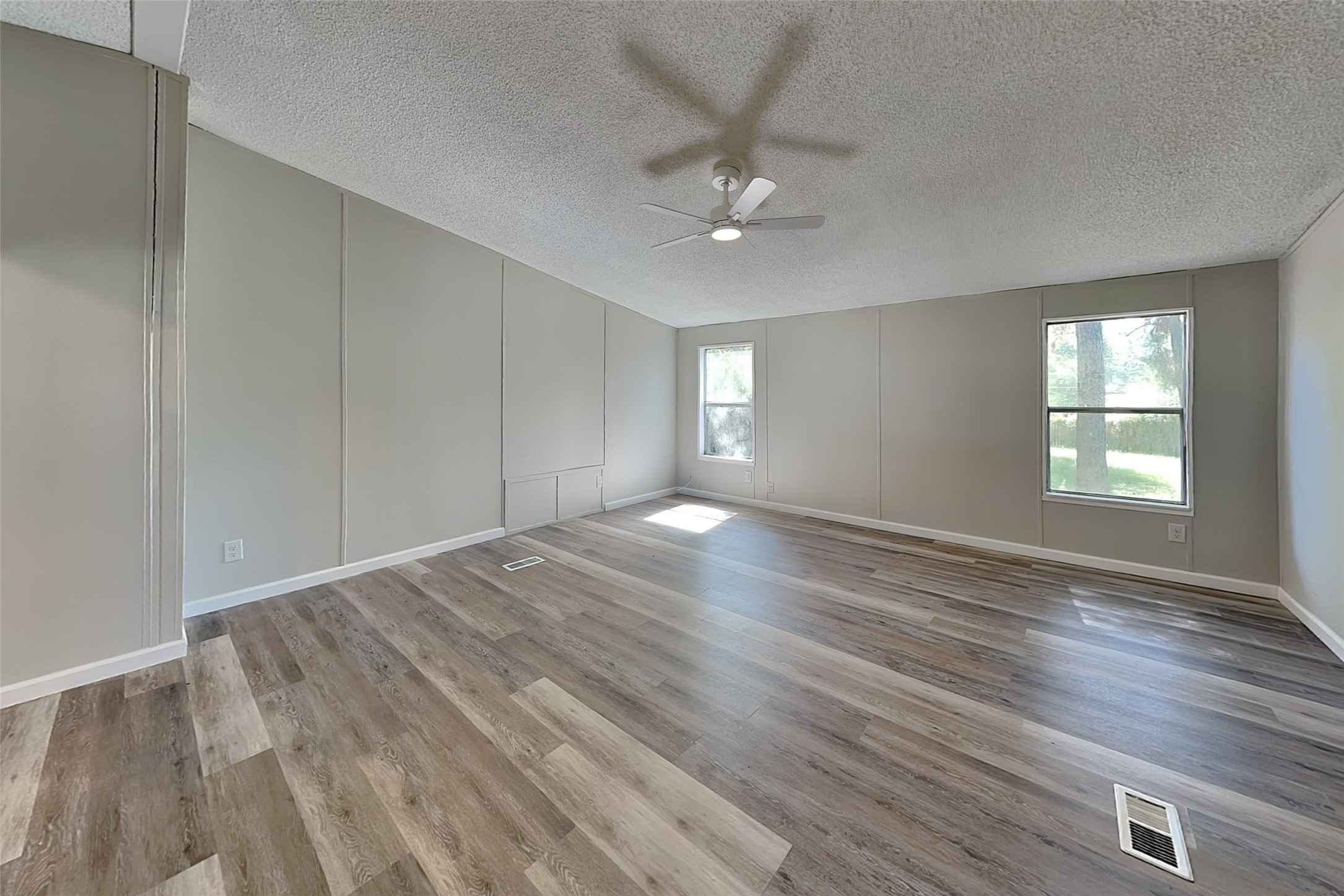 16211 Kelcey Circle, Magnolia, TX 77355