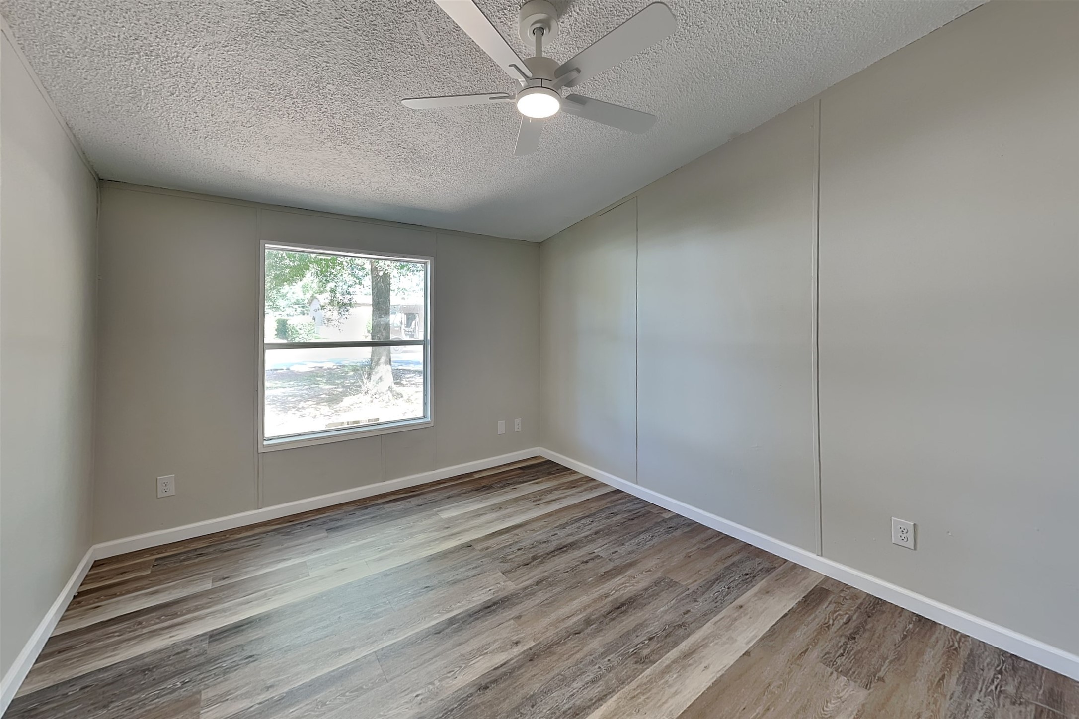 16211 Kelcey Circle, Magnolia, TX 77355