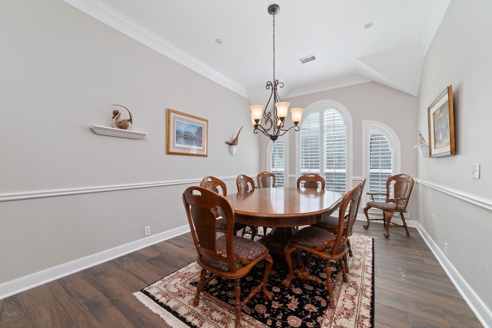 Formal dining room