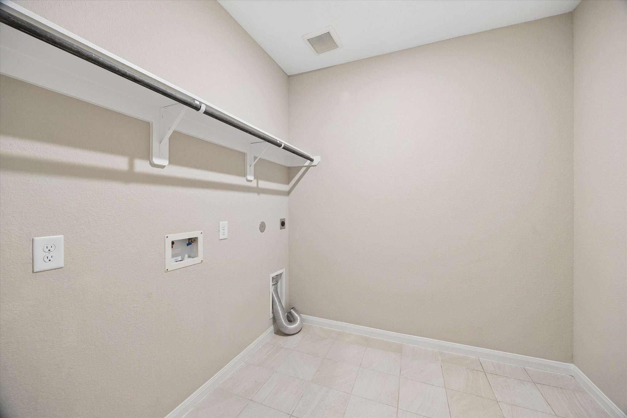 1924 Canyon Live Oak Street, Conroe, TX 77304