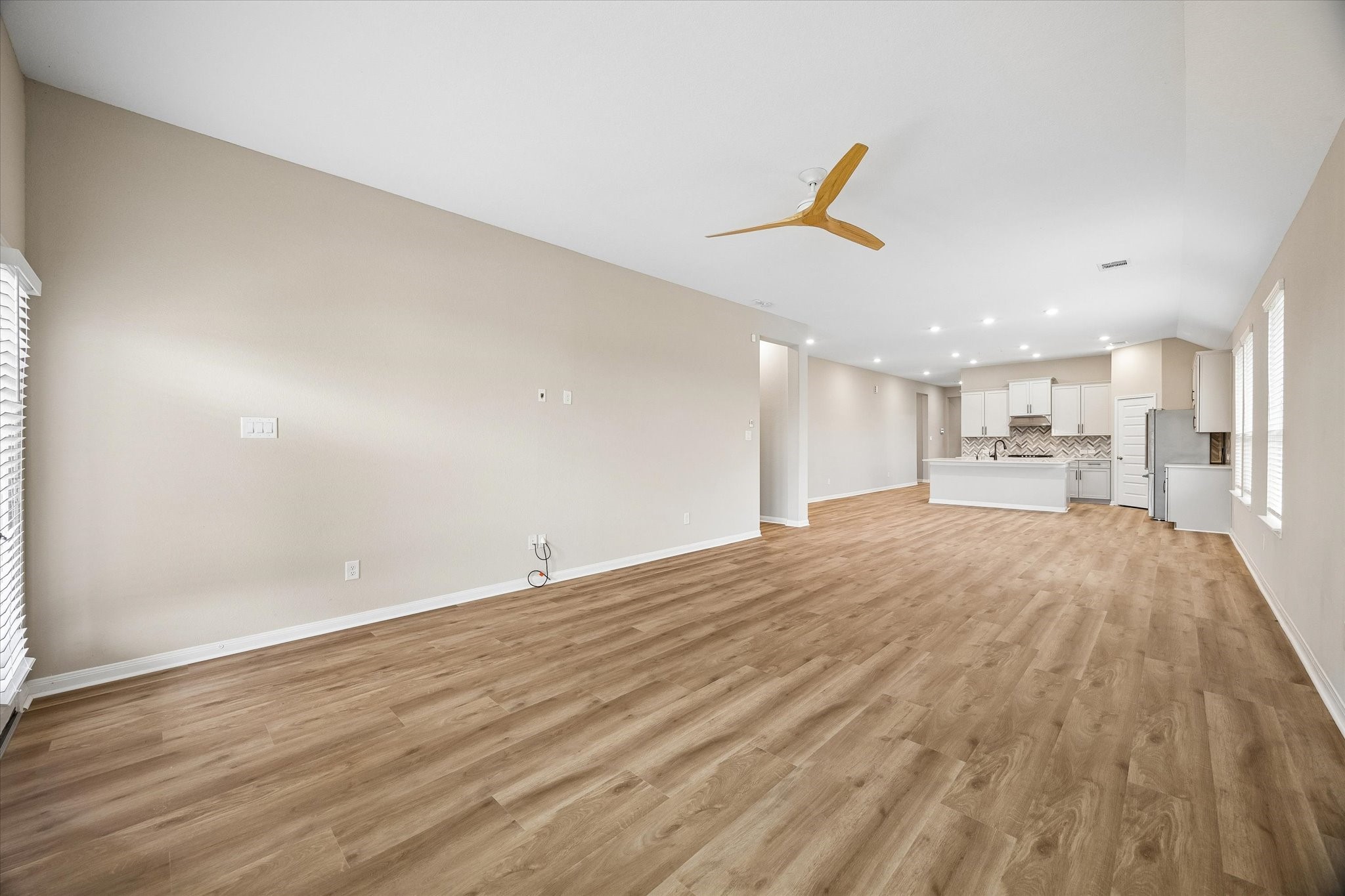 1924 Canyon Live Oak Street, Conroe, TX 77304