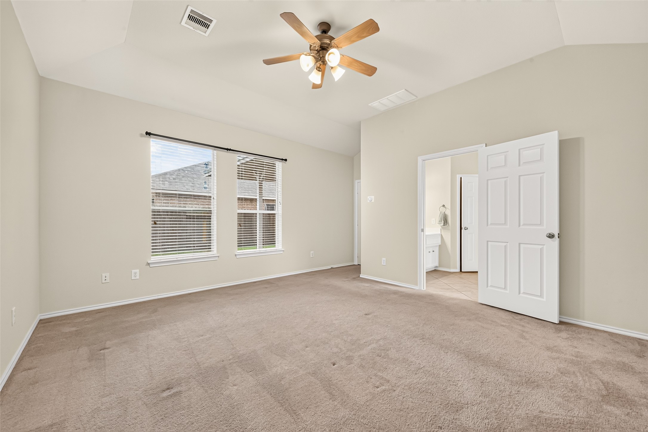 9426 Borden Bluff Lane, Houston, TX 77095