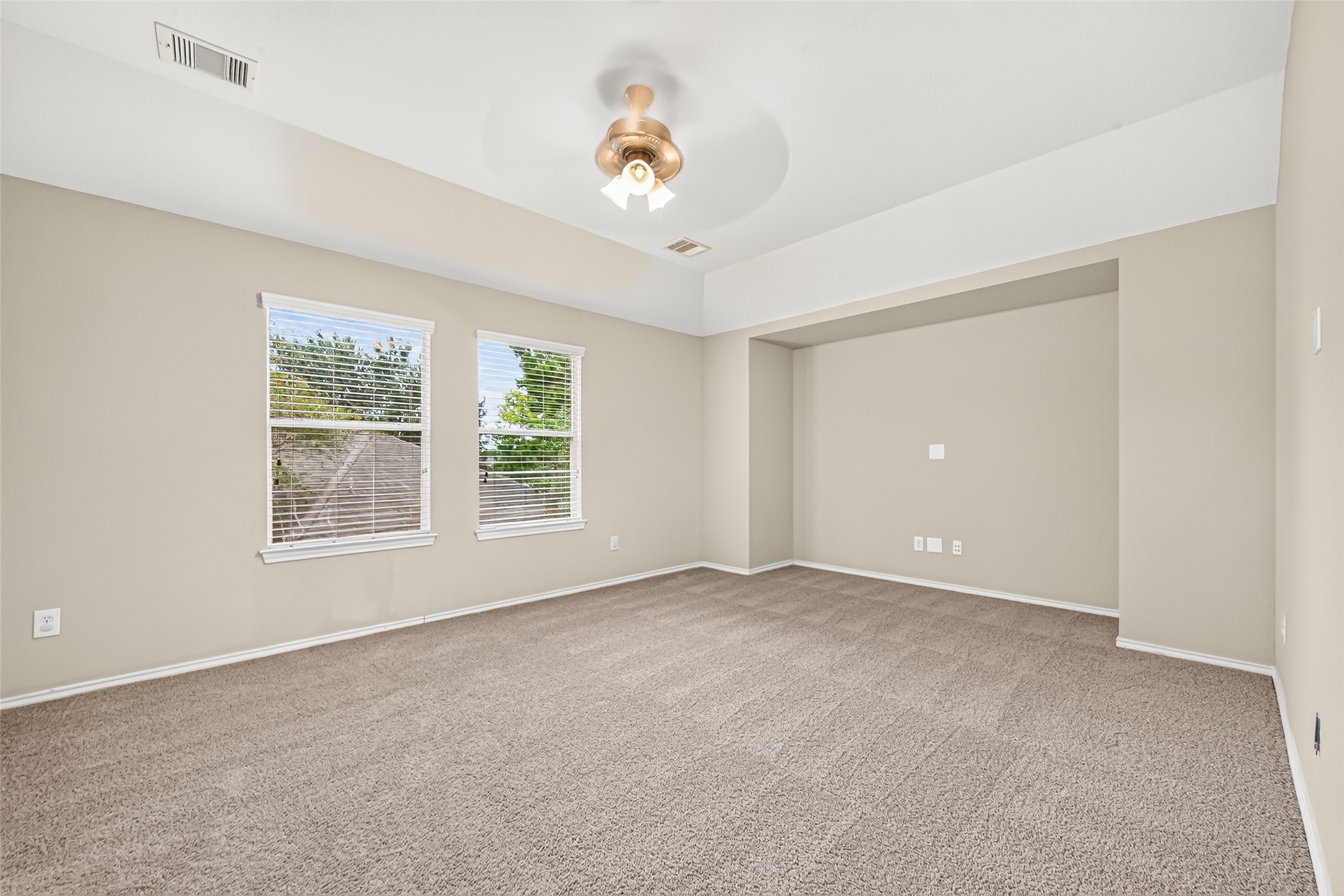 9426 Borden Bluff Lane, Houston, TX 77095