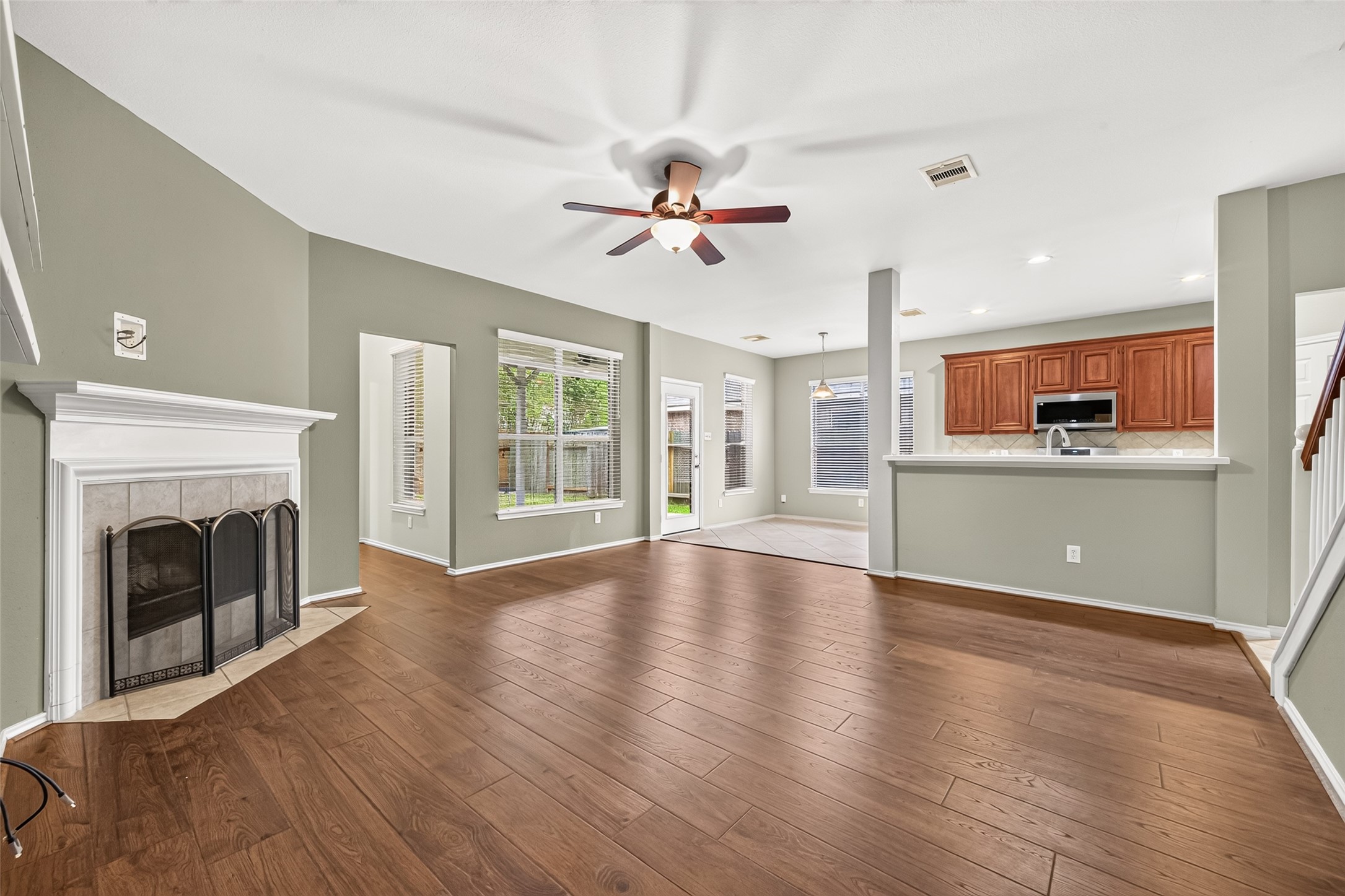 9426 Borden Bluff Lane, Houston, TX 77095