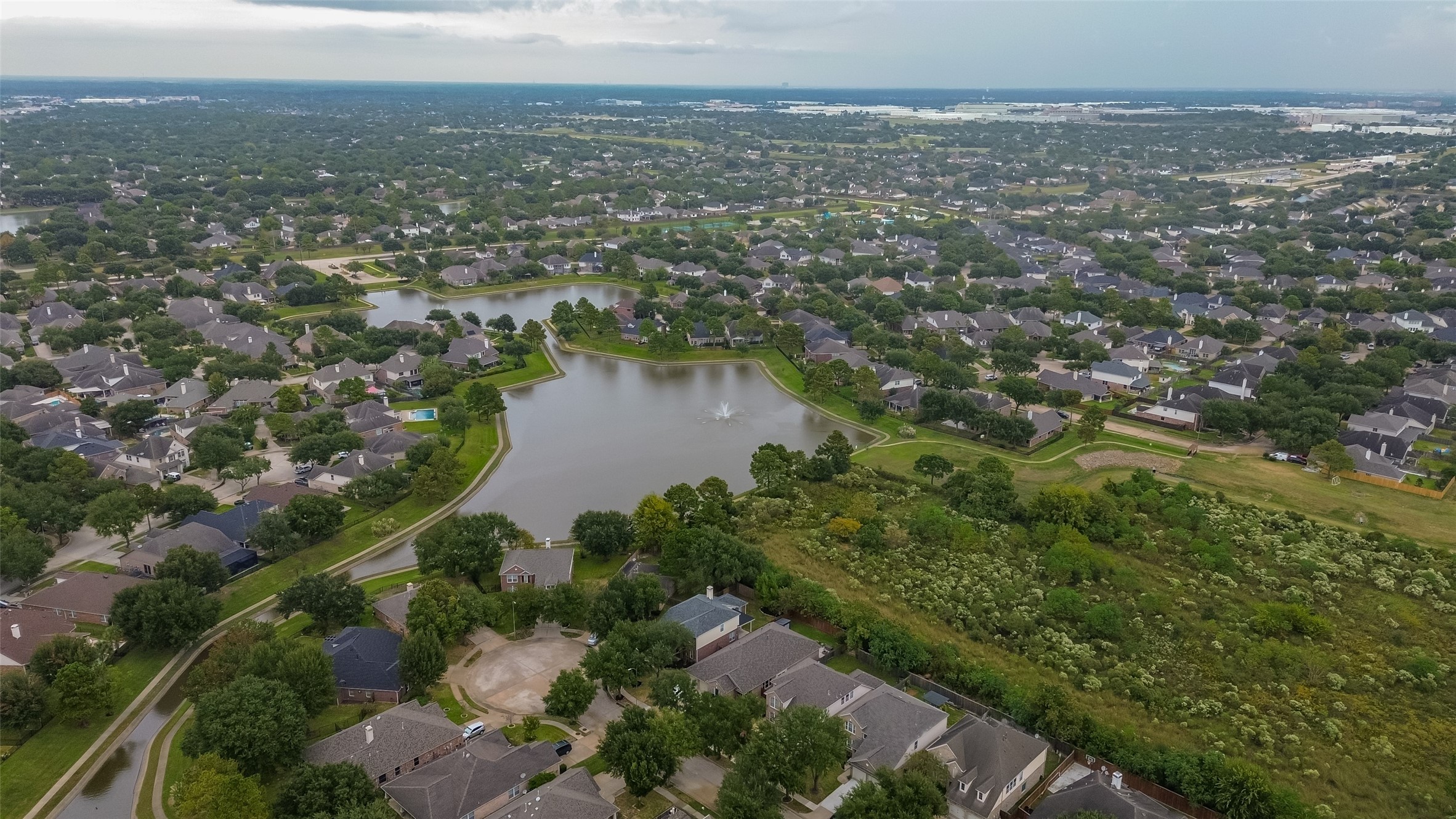 9426 Borden Bluff Lane, Houston, TX 77095
