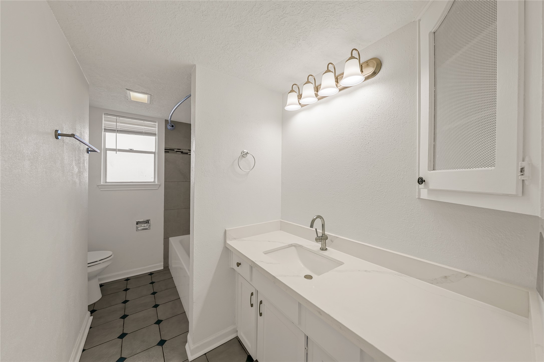 10423 Sageburrow Drive, Houston, TX 77089