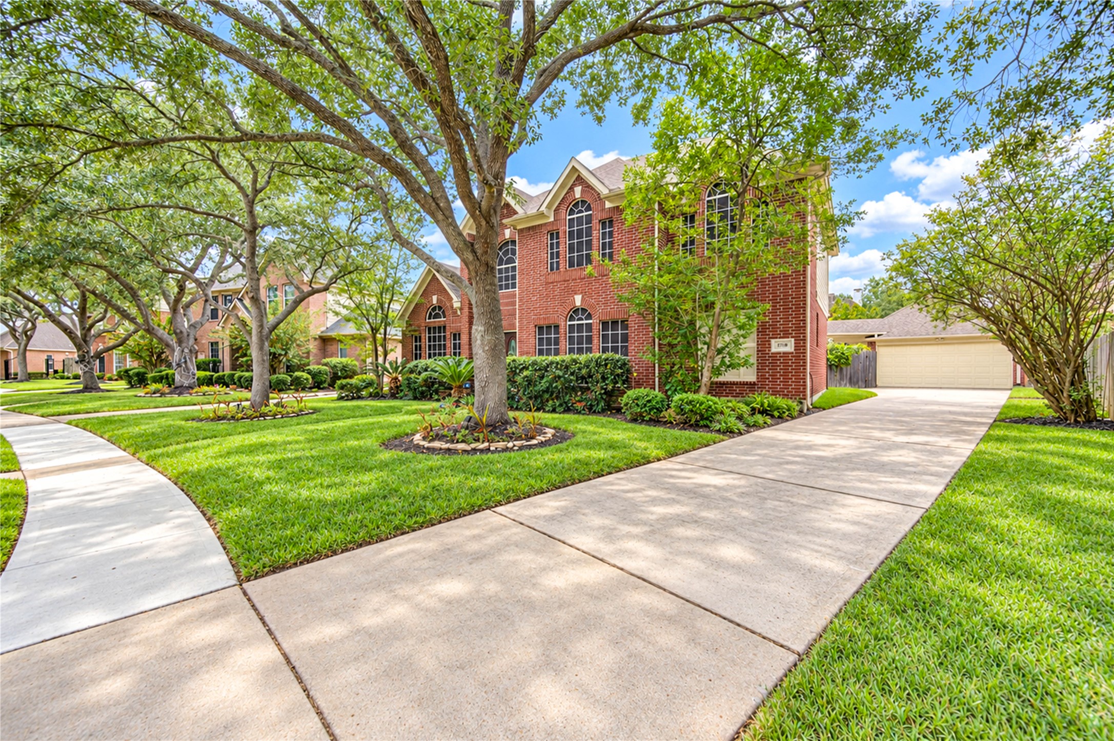 1719 Emma Cove Court, Sugar Land, TX 77479