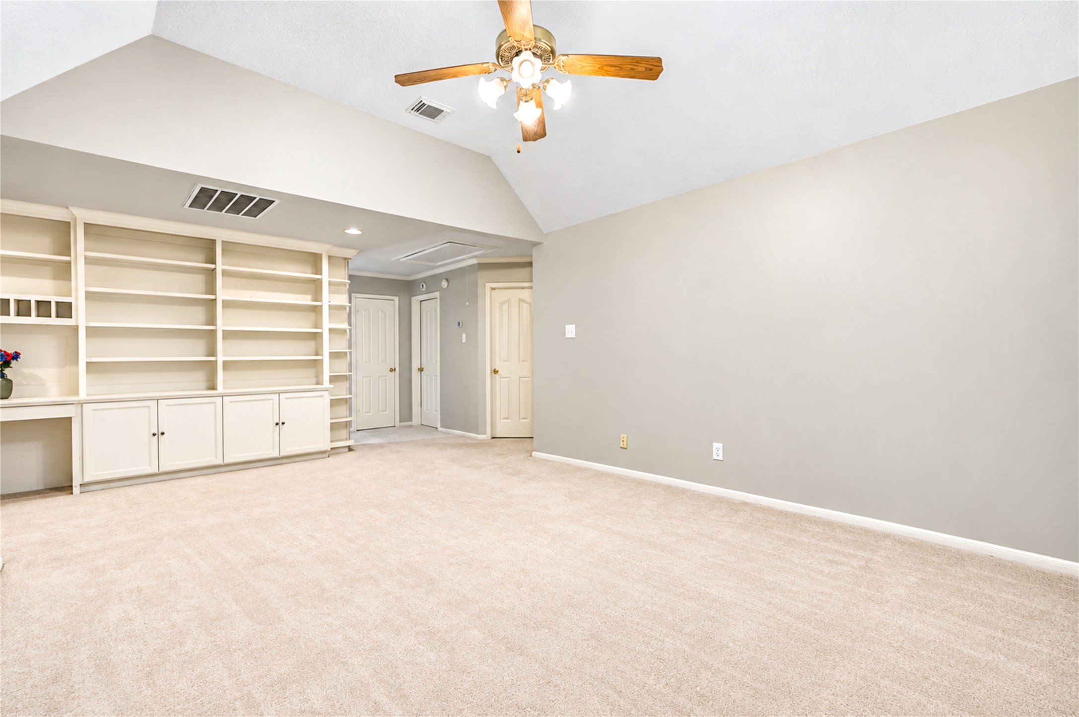 1719 Emma Cove Court, Sugar Land, TX 77479