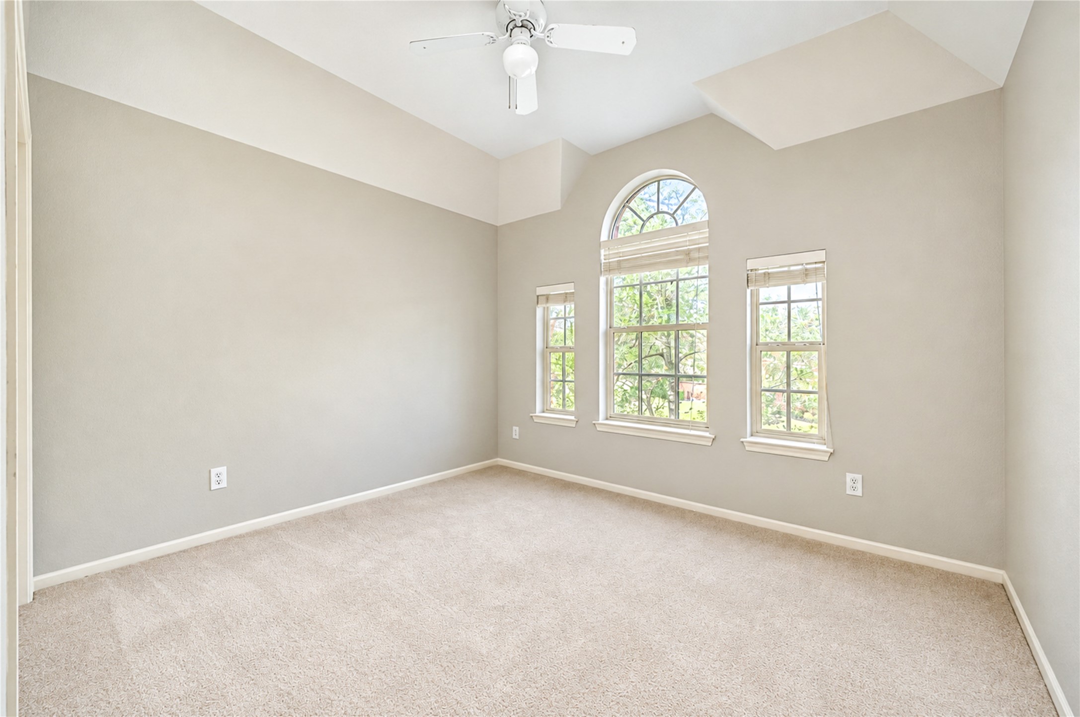 1719 Emma Cove Court, Sugar Land, TX 77479