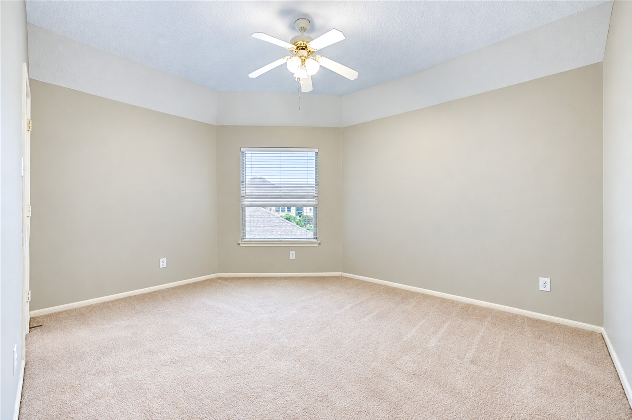 1719 Emma Cove Court, Sugar Land, TX 77479